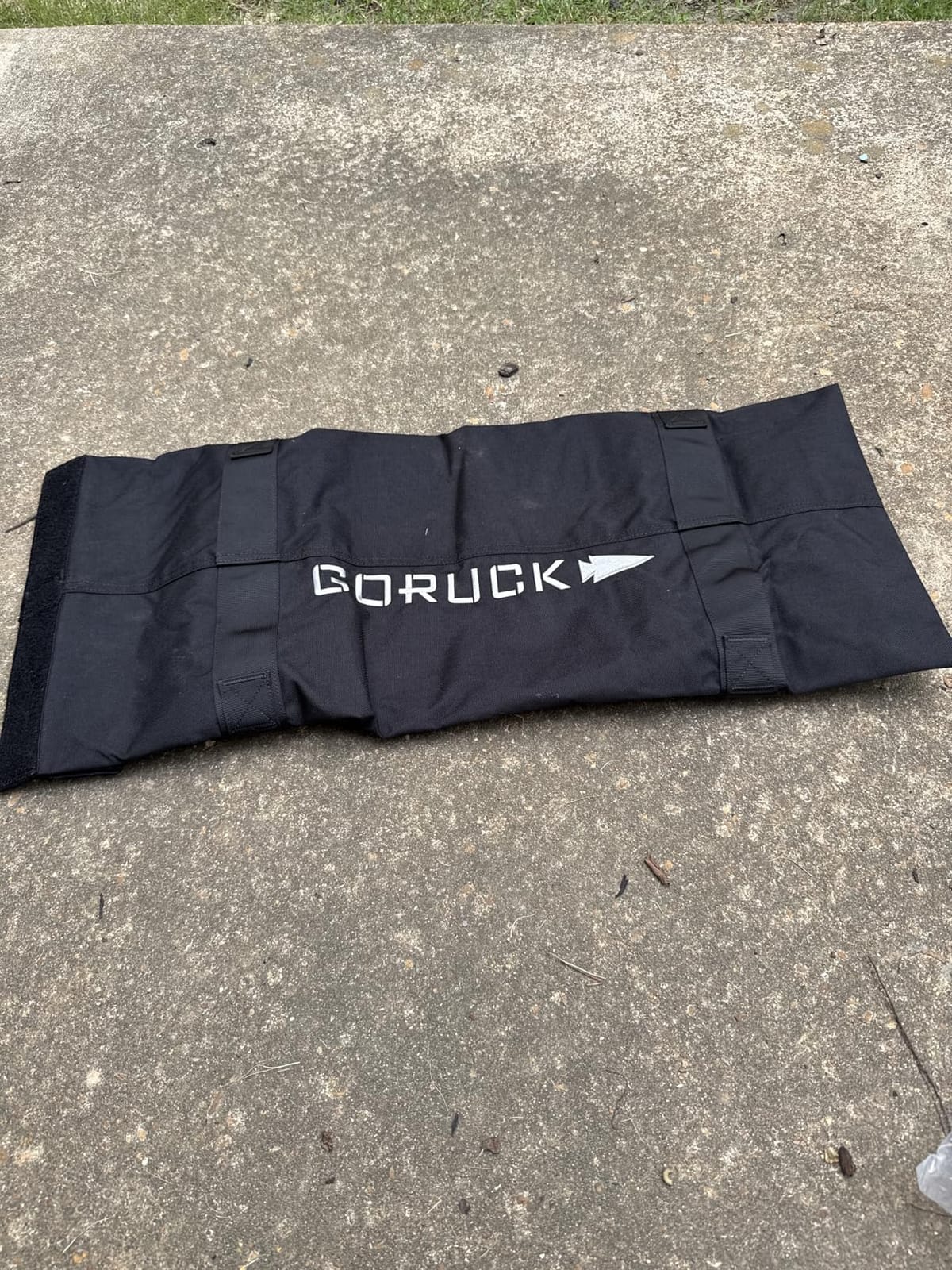 GORUCK Simple Sandbag, Workout Sandbag for Strength Training | For Endurance, Weightlifting, Yoga and Functional Fitness, Durable Heavy Duty Build for Home Gym and Outdoor Workouts customer photo 2