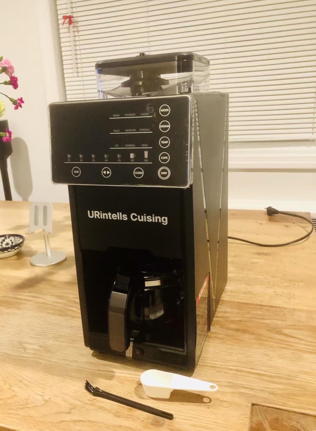 URintells Cuising Coffee Maker with Grinder, 22OZ Drip Coffee Maker with Glass Carafe and Removable Filter, Programmable Hot and Cold Bean to Cup Coffee Machine with Timer, Auto Shut Off customer photo 1