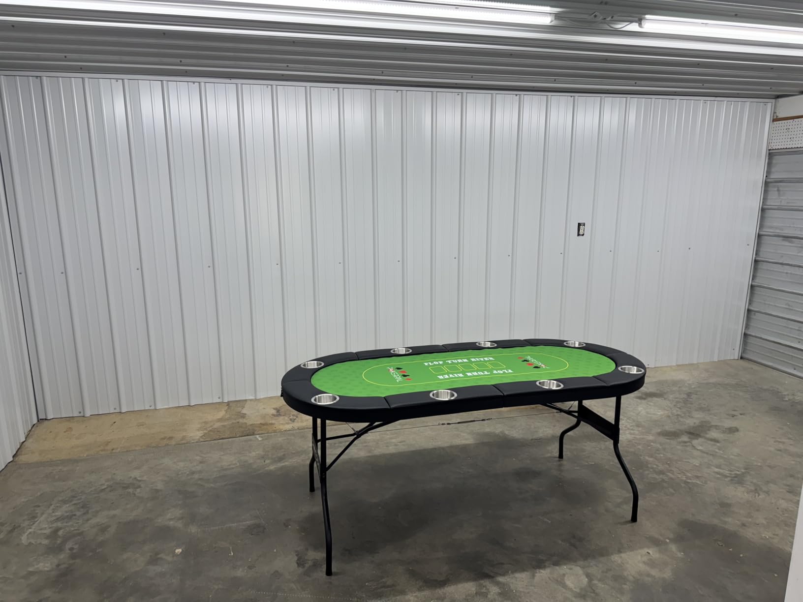 8 Player Poker Table with 2 Interchangeable Game mats, Texas Hold'em and Blackjack, Collapsible Casino Table with Padded Rails and XXL Cup Holders for Wine and Whiskey Glasses, (71 in) - Burgundy customer photo 1