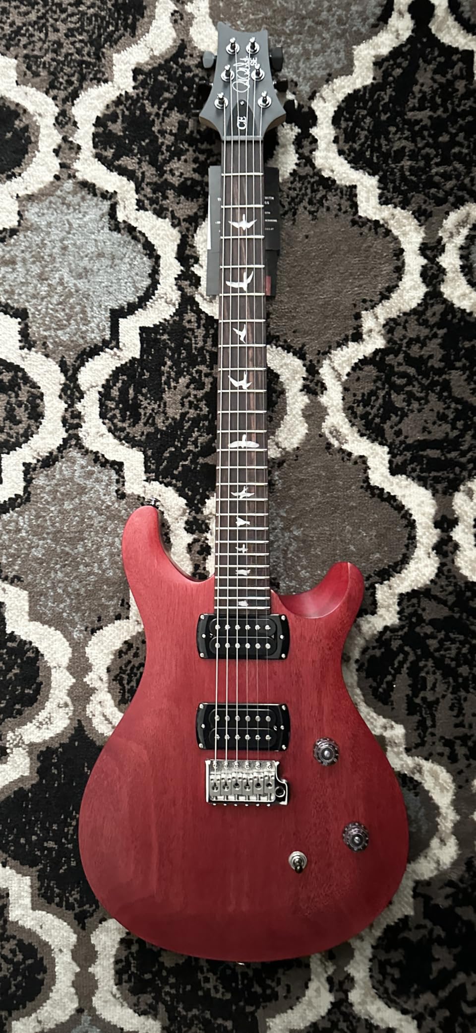 PRS SE CE24 Electric Guitar, Charcoal Burst with Gigbag customer photo 2