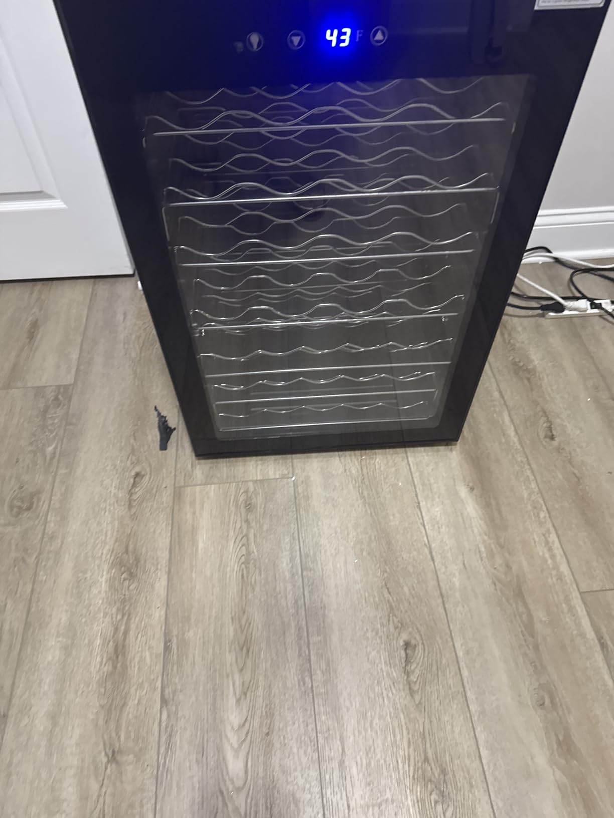 EUHOMY 25 Bottle Wine Cooler Refrigerator, Freestanding Compressor Wine Fridge with Adjustable Temperature and Digital Control customer photo 1