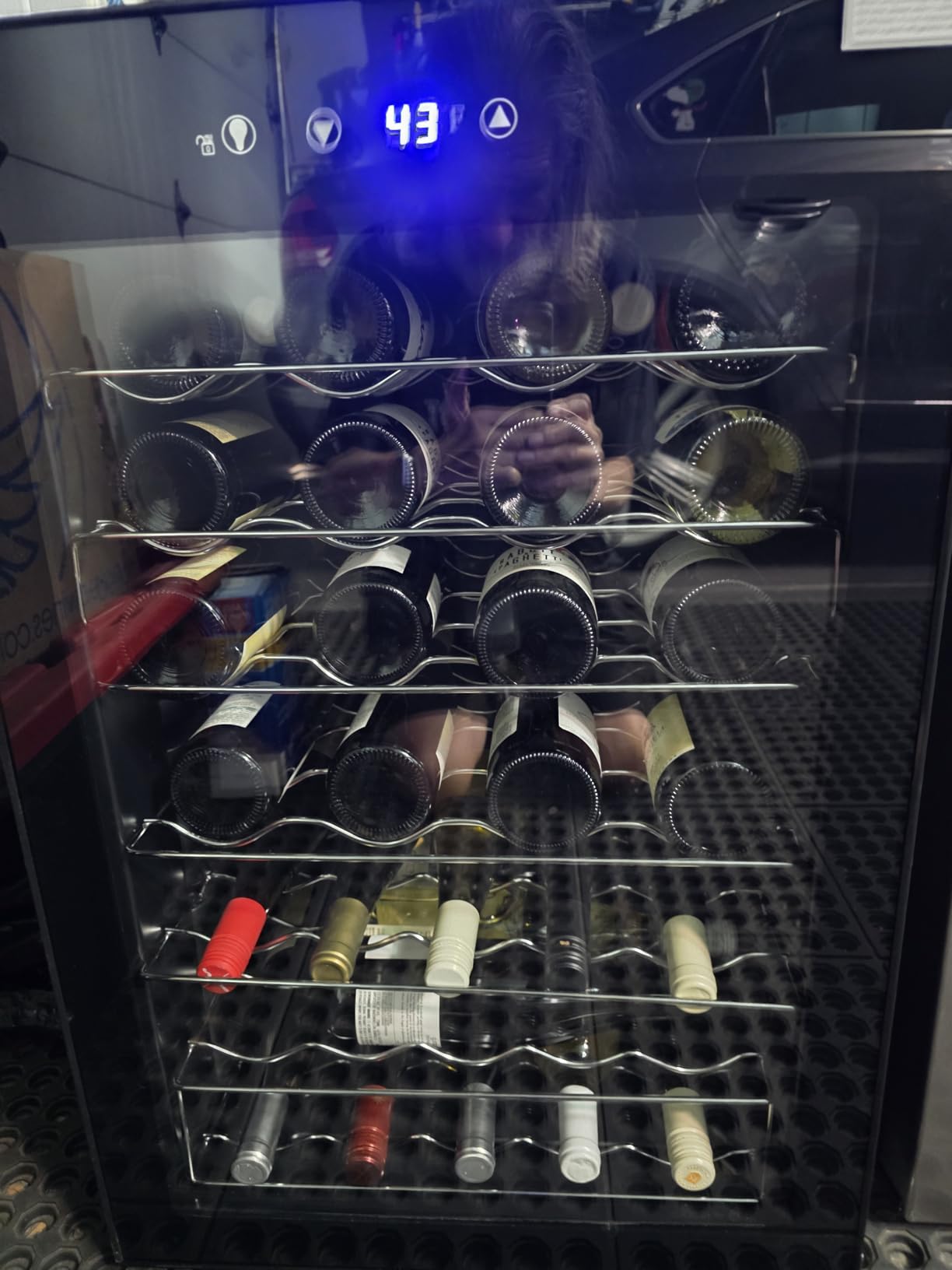 EUHOMY 25 Bottle Wine Cooler Refrigerator, Freestanding Compressor Wine Fridge with Adjustable Temperature and Digital Control customer photo 2