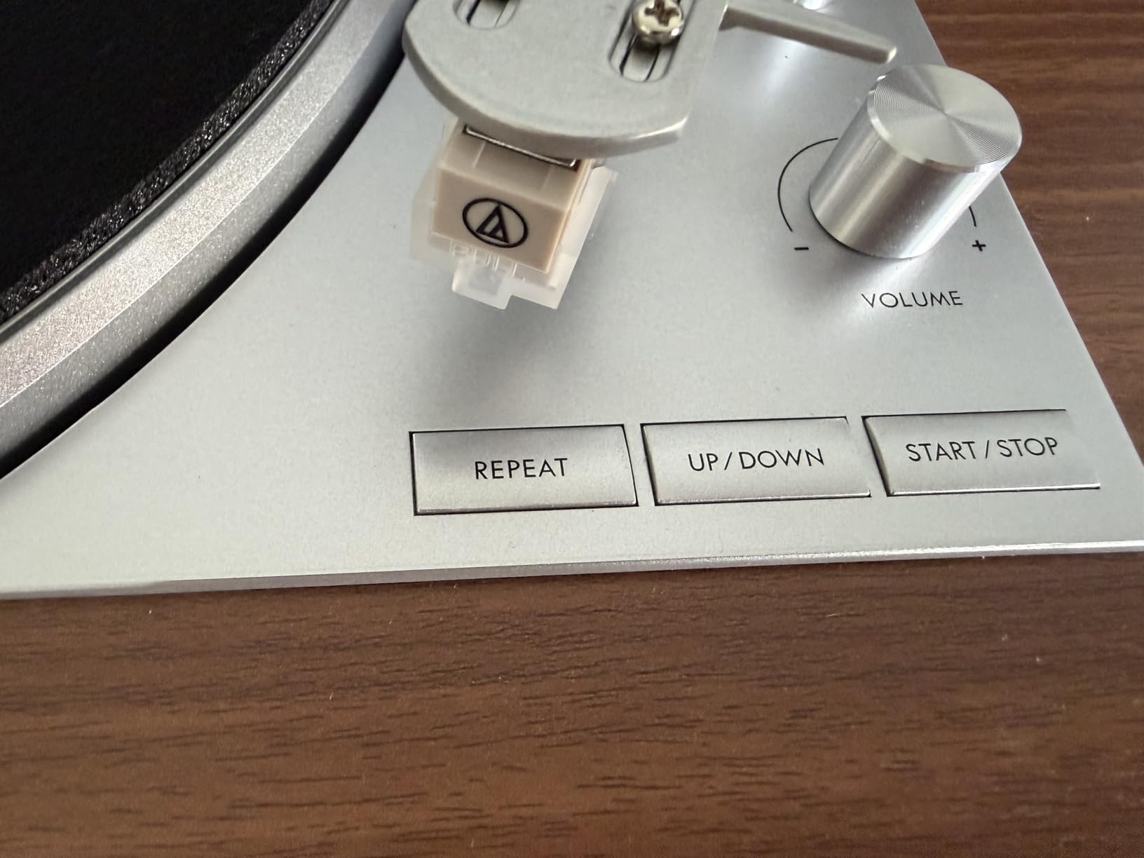 1 BY ONE Fully Automatic Record Player with Speakers, HiFi Vinyl Turntable customer photo 1