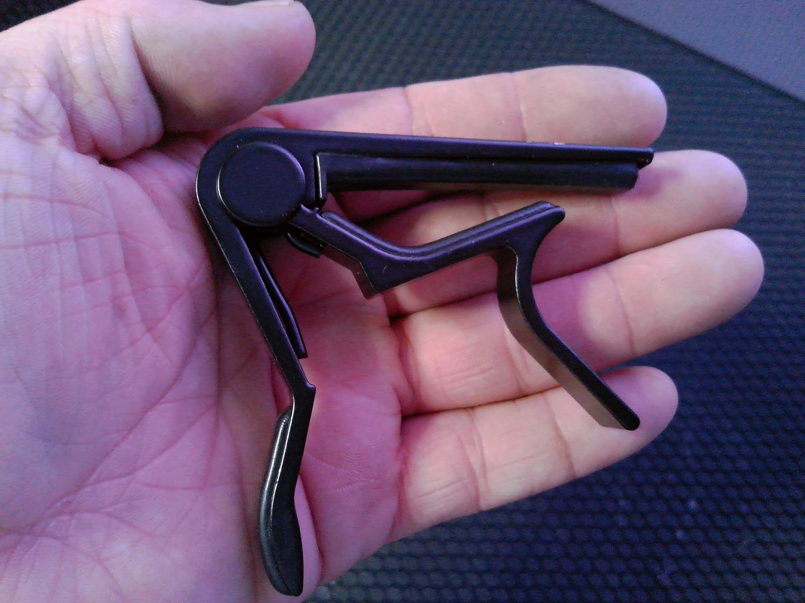 Guitar Capo for Acoustic 6 String, Premium Capo for Electric Guitar, Ukulele Capos, Classical Clip Kapo Clamp customer photo 1