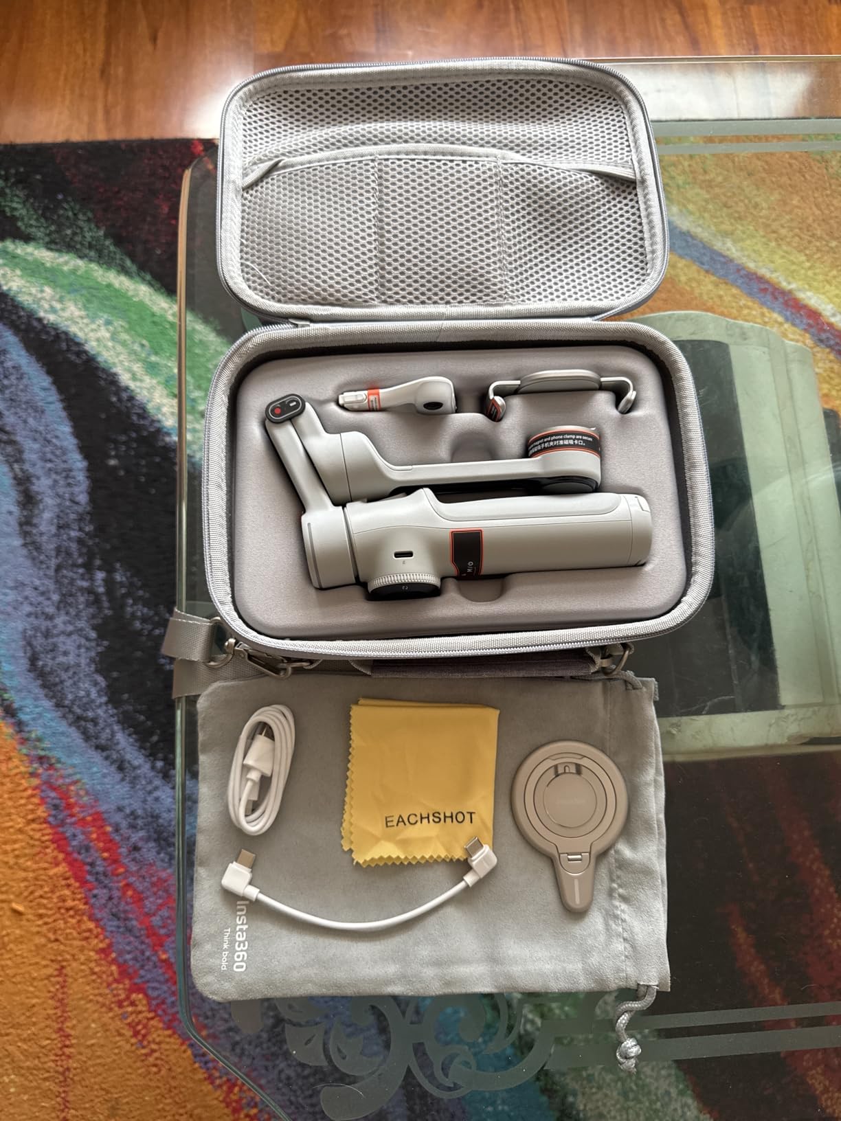 Insta360 Flow 2 Pro Gimbal Stabilizer for iPhone, Android, Phone Gimbal with AI Tracking, Fill Light, Built-in Selfie Stick & Tripod, Vlogging, Travel, Family, Sport - Ultimate AI Tracker Bundle Grey customer photo 2