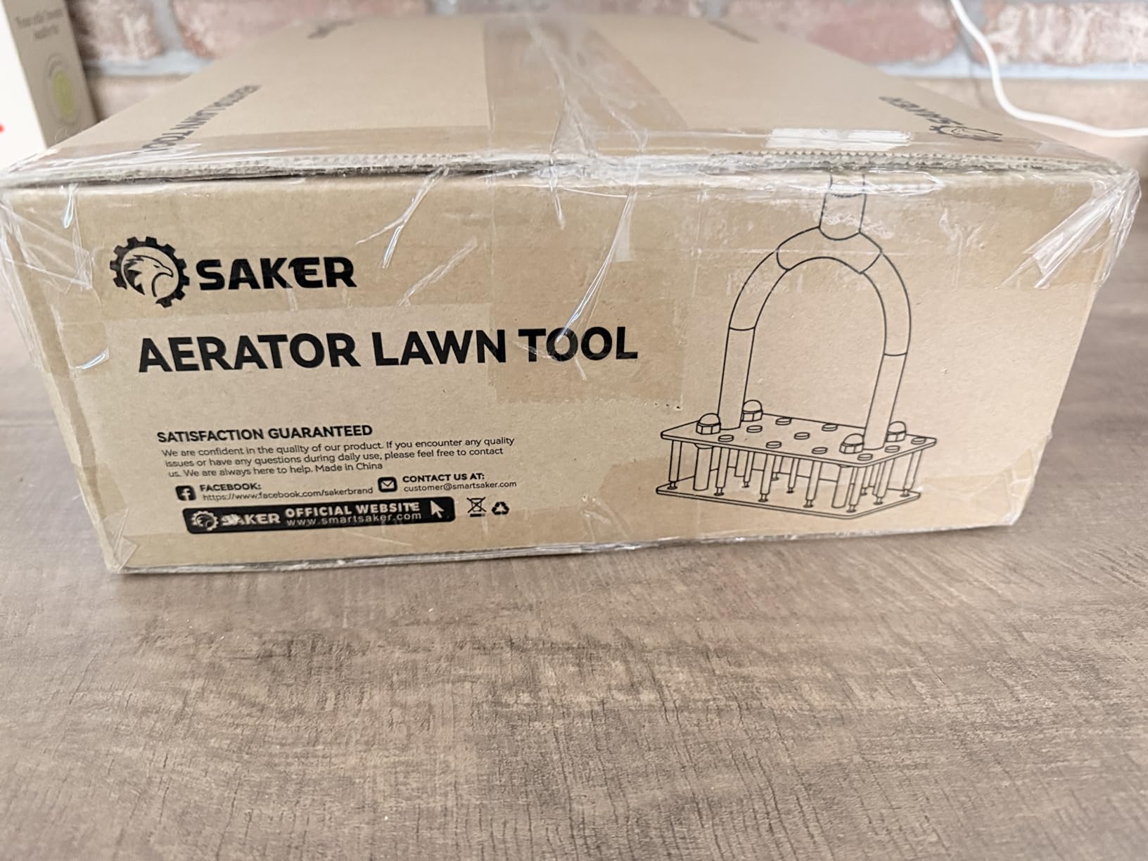 Saker Manual Lawn Aerator Tool with 15 Iron Spikes Black | Double-Layer Soil-Ejecting Spring, Adjustable Height, Heavy-Duty Iron, Included Gloves for Aerating Patio, Yard, Garden customer photo 1