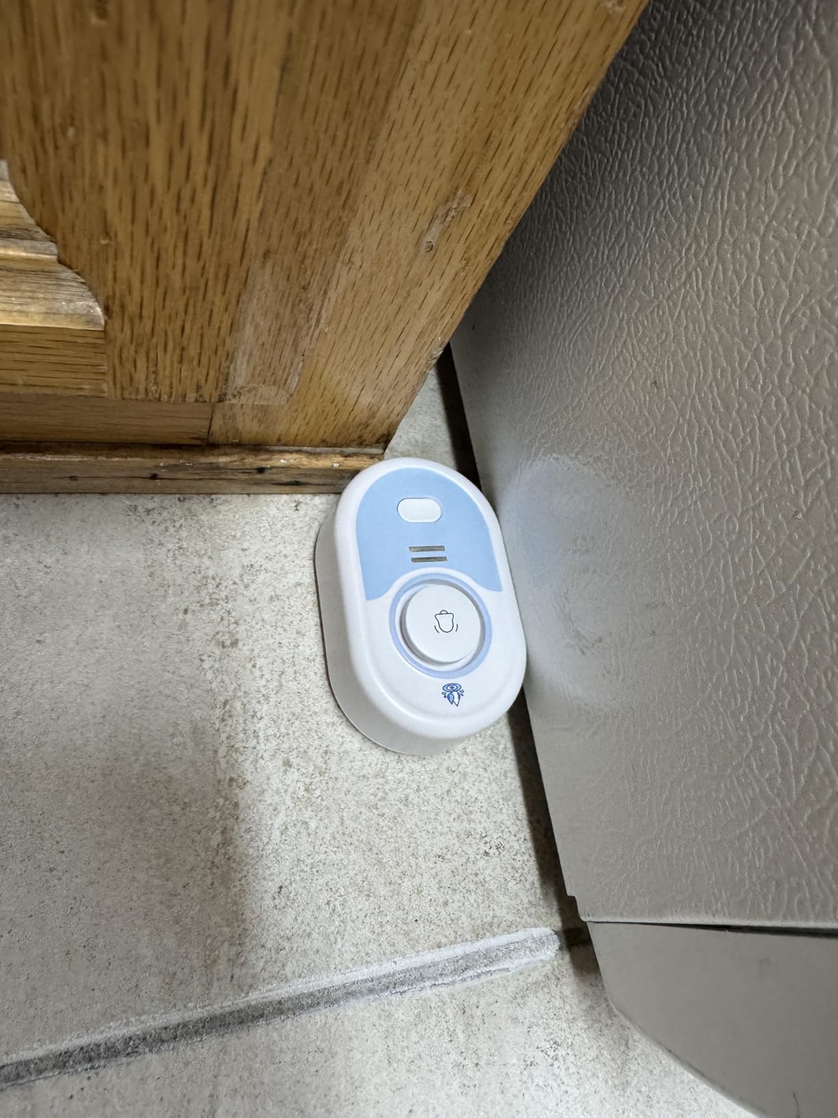 Water Leak Detector 5 Pack, 5-Year Battery Life, Water Alarm with Low Battery Warning, 100dB Loud Sound and Self-Test Function, IP66 Waterproof for Home Basement Kitchen(Not Support Wi-Fi) customer photo 2