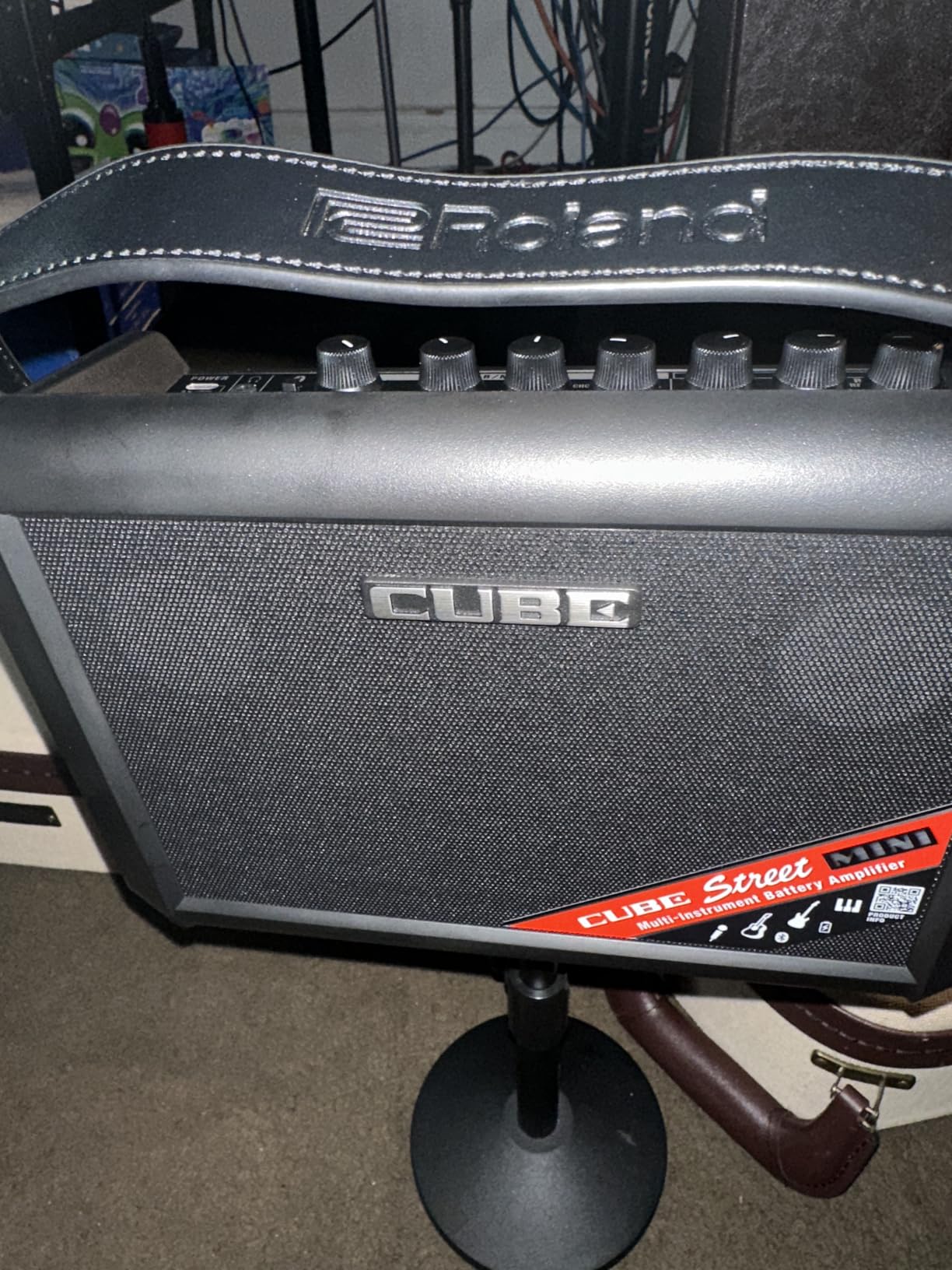 Roland Cube Street Mini | Ultra-Compact Amplifier | Exceptional Sound | Ideal for Small Events | Supports Mics, Instruments & More | Up to 7 Hours Battery Life | Built-in Effects | Bluetooth Audio customer photo 1