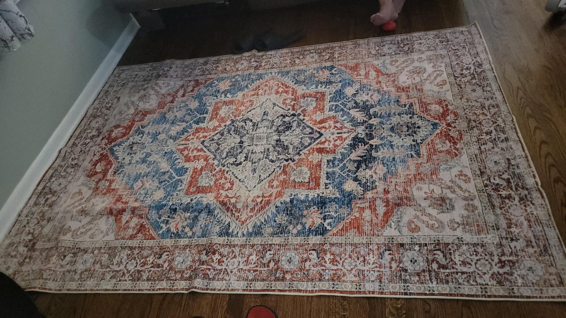 ANSSO Wool Rugs 8x10, 80% Merino Wool and 20% Cotton Soft Tufted Area Rug with Cotton Non-Slip Backing (Dark Gray) customer photo 1