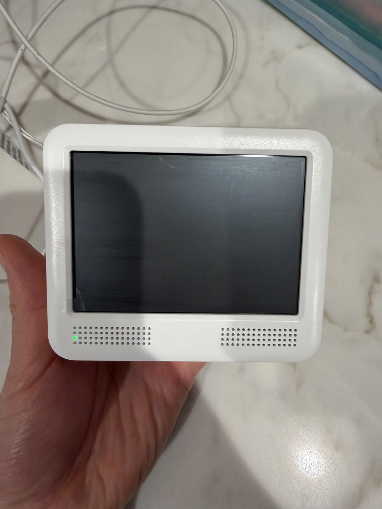 Indoor Air Quality Monitor for Home, CO2 Detector with PM2.5 PM10, Formaldehyde TVOC Sensor, AQI Temperature Humidity Display customer photo 2