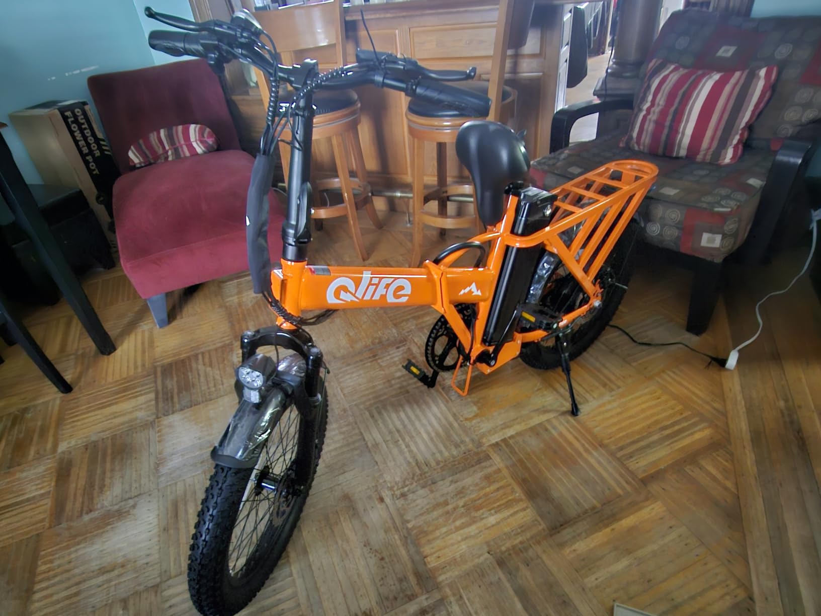 Qlife Hunter Foldable Electric Bike for Adults, Peak 1200W Ebike with 48V 13.5Ah Battery, 65-Mile Range, Heavy-Duty Rear Rack, 20-Inch Fat Tires, Folding E Bike for Commuting & Outdoor Use customer photo 2