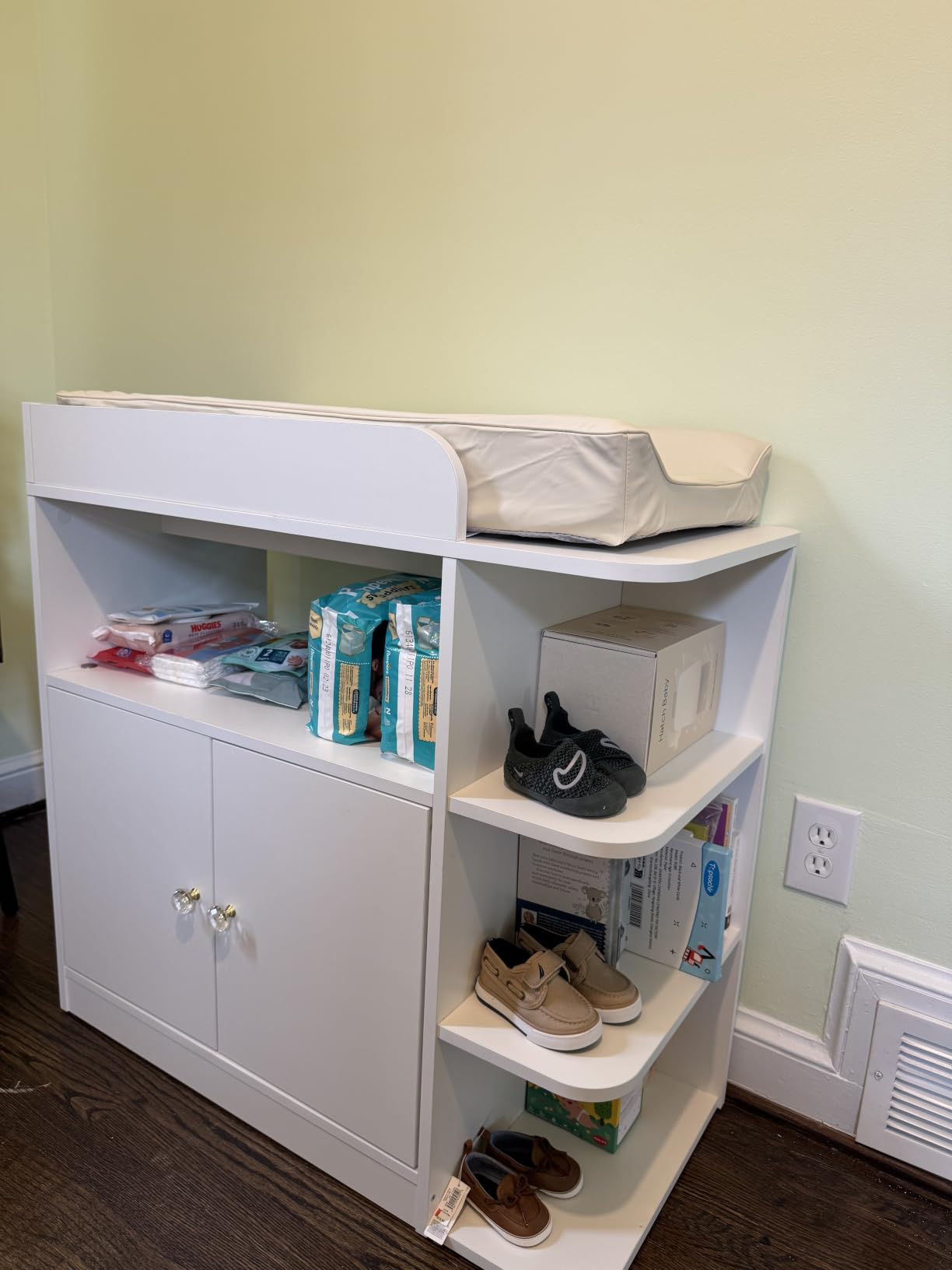 Wanan Changing Table Dresser with Large Cabinet for Nursery, Wood, White | Safety-tested, Ergonomic, 4 Open Shelves, Anti-tip customer photo 2