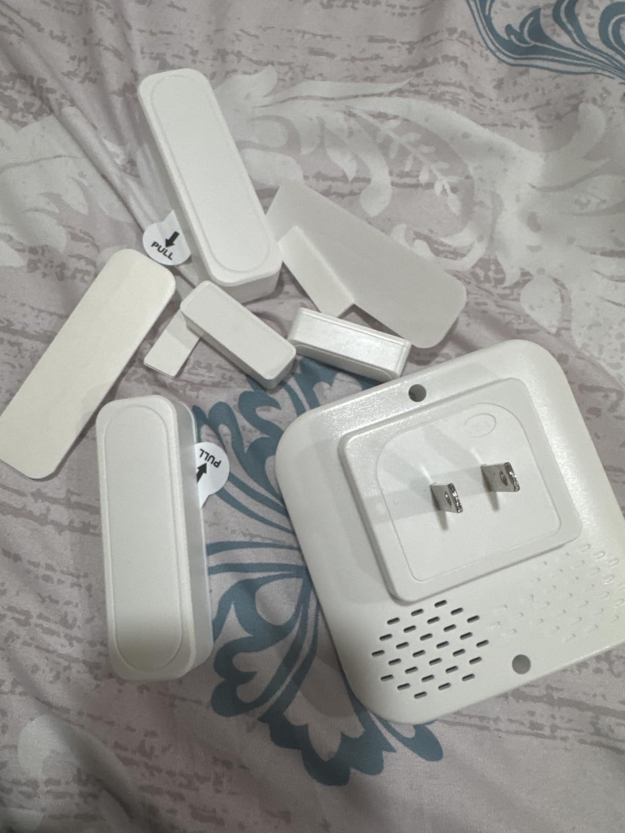 Door Chime, Smart WiFi Door Sensor Chime Window Sensor Alarm | Free Phone App Notifications For Business/Kids Safety/Home Security, 500 FT Range, 32 Ringtones, 5 Adjustable Volumes customer photo 2