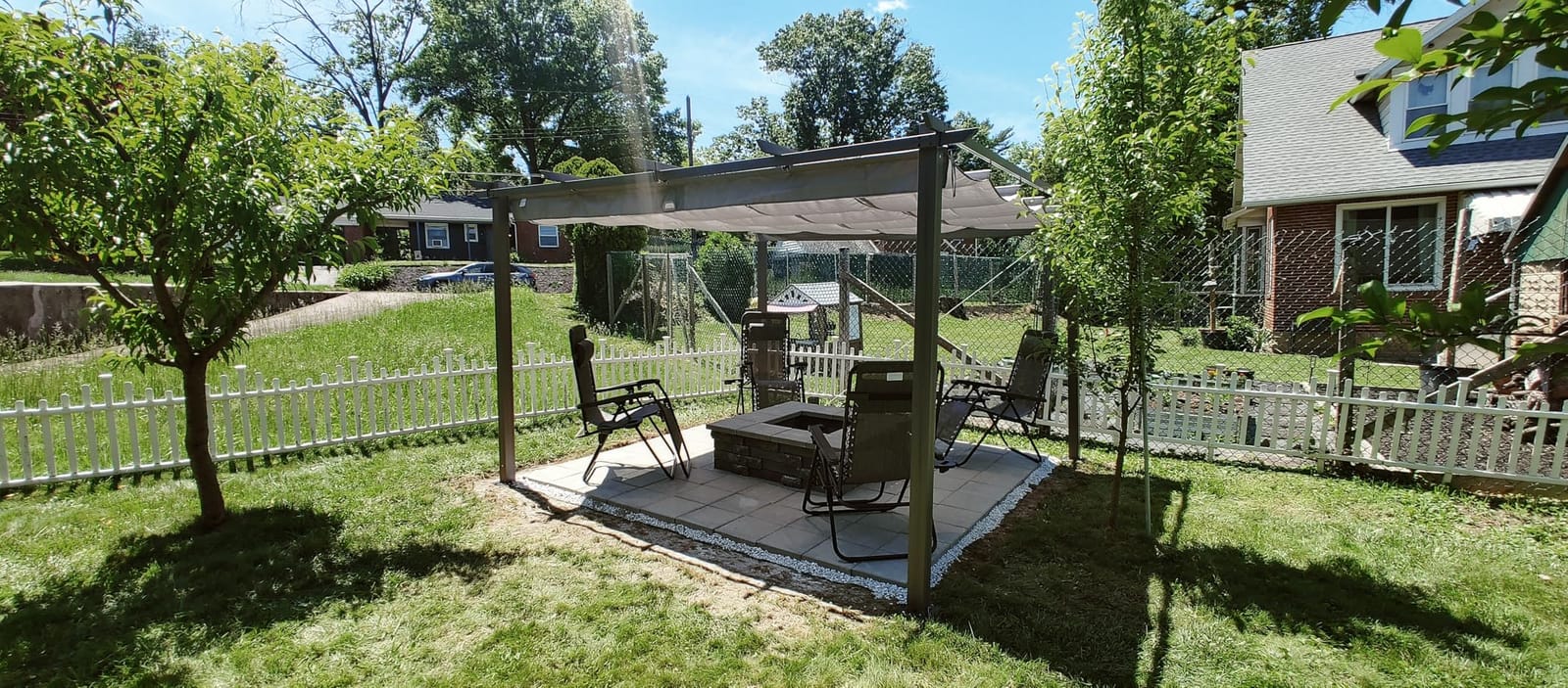 10' X 13' Wood-Grain Retractable Pergola with Sun Shade Canopy, Patio Aluminum Frame Shelter for Backyards, Gardens, Porch, Includes Ground Studs and Expansion Screws (Beige) customer photo 2