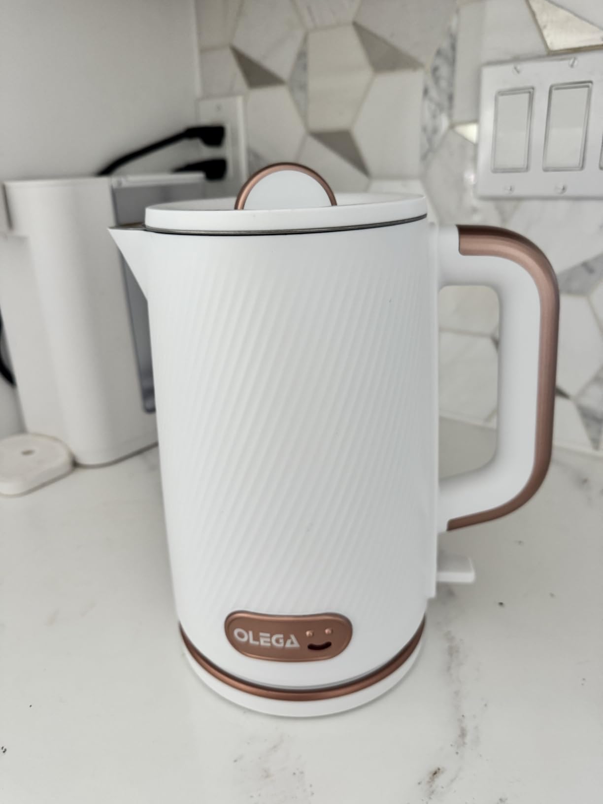 OLEGA Electric Tea Kettle: 1200W Fast Boil Electric Water Kettles 1.5L | Stainless Steel Kettle; Large Electric Water Kettle; Plastic Free Teapot; Auto Shut-Off Water Boiler; Fast Boil Kettles customer photo 2