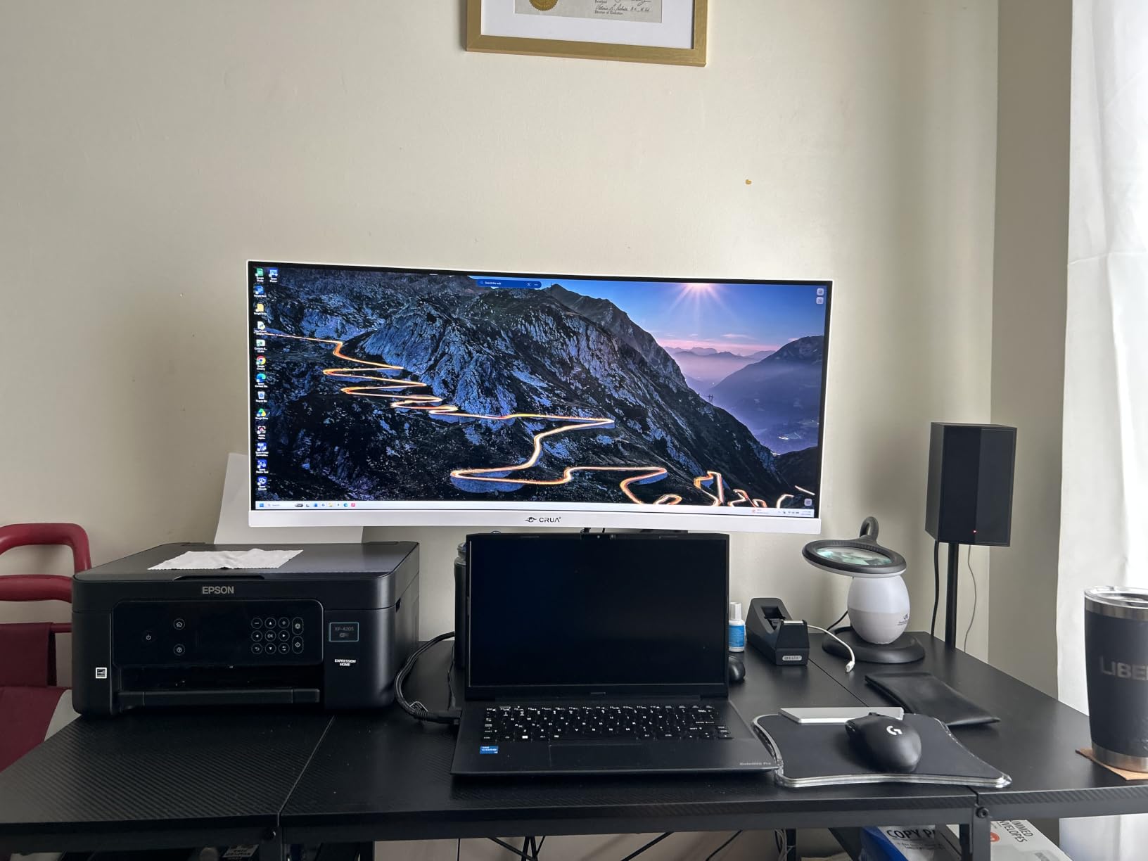 CRUA 34 Inch 21:9 UWQHD 100Hz IPS Ultrawide Curved Monitor, Speakers, 120% sRGB, 92% DCI-P3, FreeSync, 3800R, HDMI 2.0, DP 1.4 customer photo 1