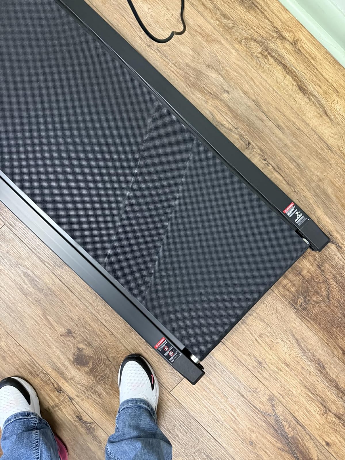 Walking Pad Treadmill, 8% Incline Under Desk Treadmill for Home Office customer photo 1