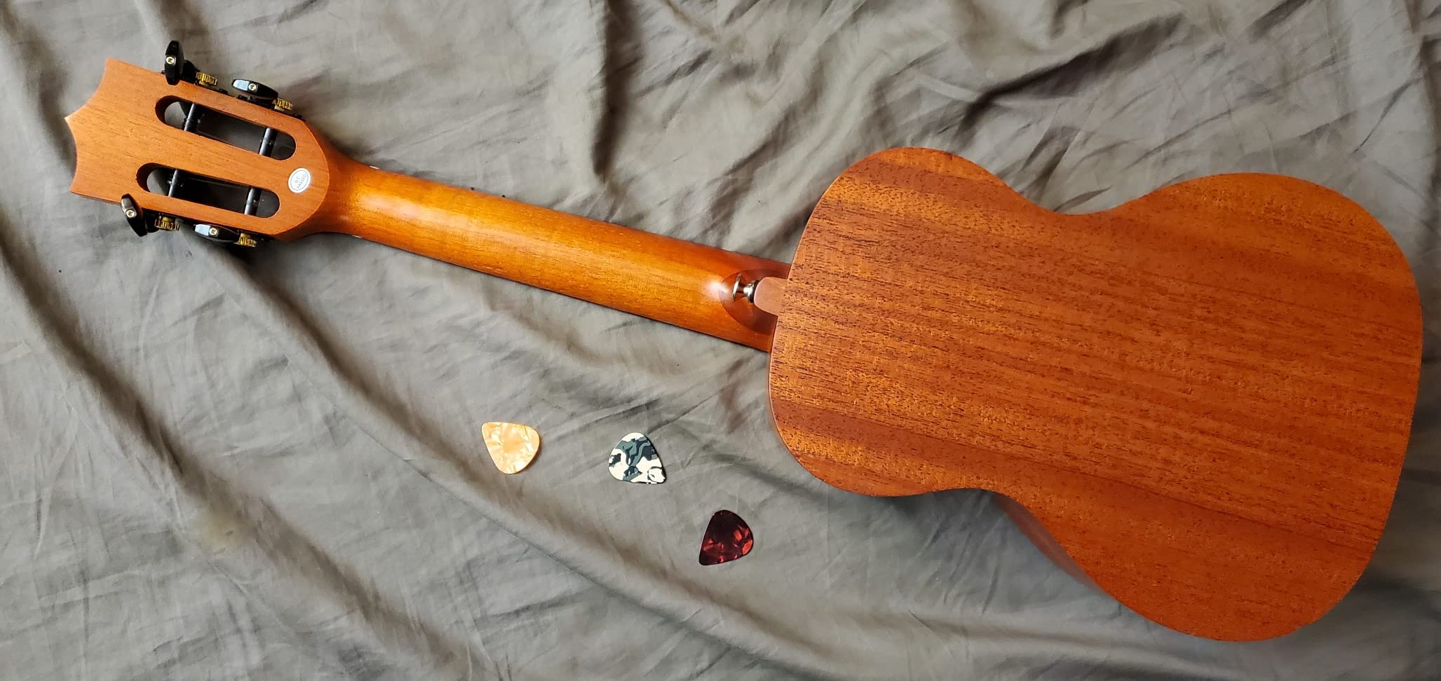 Caramel BAM48 30 Inch Ukulele Red African Mahogany Starter Kit | Handmade Craftsmanship, Warm Mahogany Tone, Beginner Friendly, Complete Starter Accessories customer photo 1