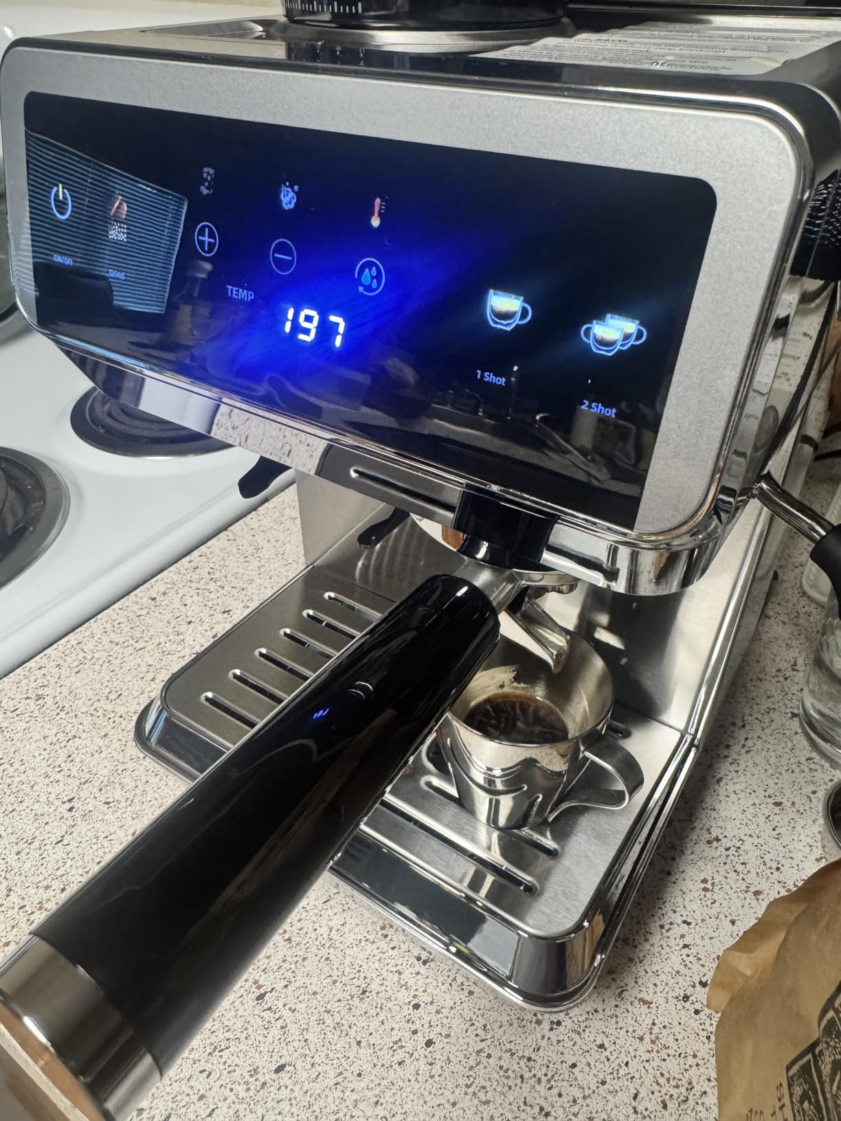 AMZCHEF Espresso Machine With Grinder, Temp Control, 44 Grind Settings | Hot & Cold Brew, Cappuccinos & Lattes, Built-in Grinder, Milk Frother, Touch Screen customer photo 1