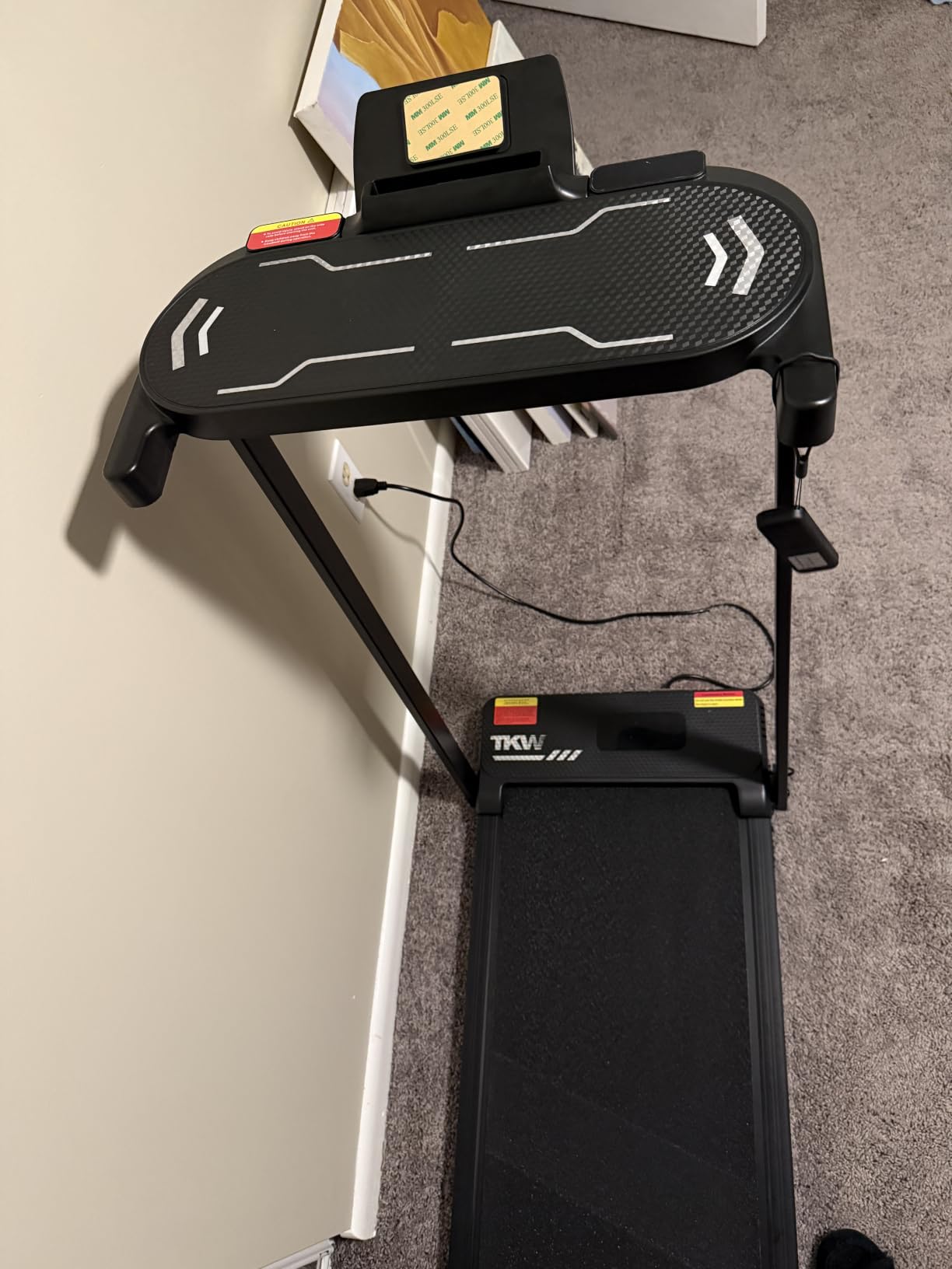 Walking Pad with Desk and Handle Bar, 2.5HP Walking Pad with Incline for Home Office, 4 in 1 Walking Pad with Vibration Plates, 220lbs Capacity Portable Walking Vibration Pad customer photo 2