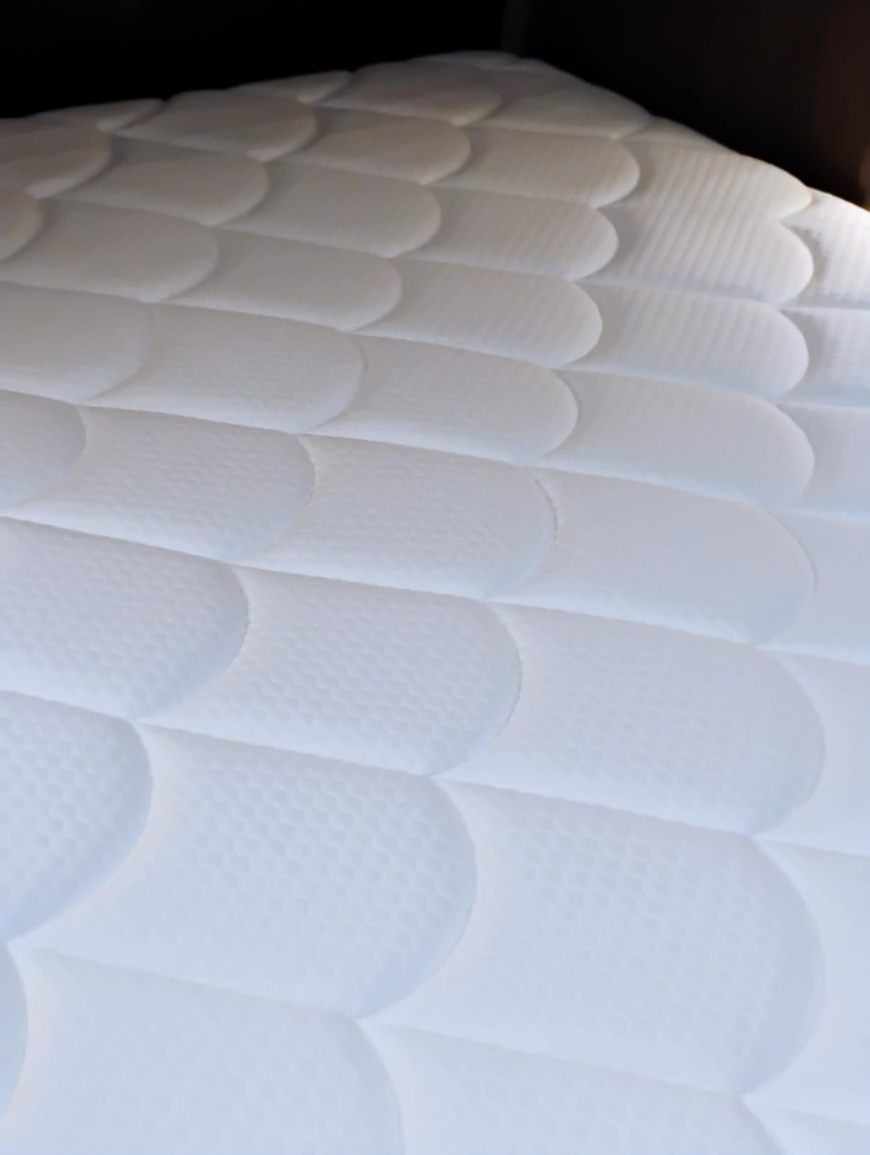 Mattress Queen Size, 12 Inch Hybrid Queen Mattress in a Box, Medium Firm | Queen Size Mattress with Cooling Gel Memory Foam & Pocket Springs, Pressure Relief, Motion Isolation, Edge Support, Pillow Top customer photo 2