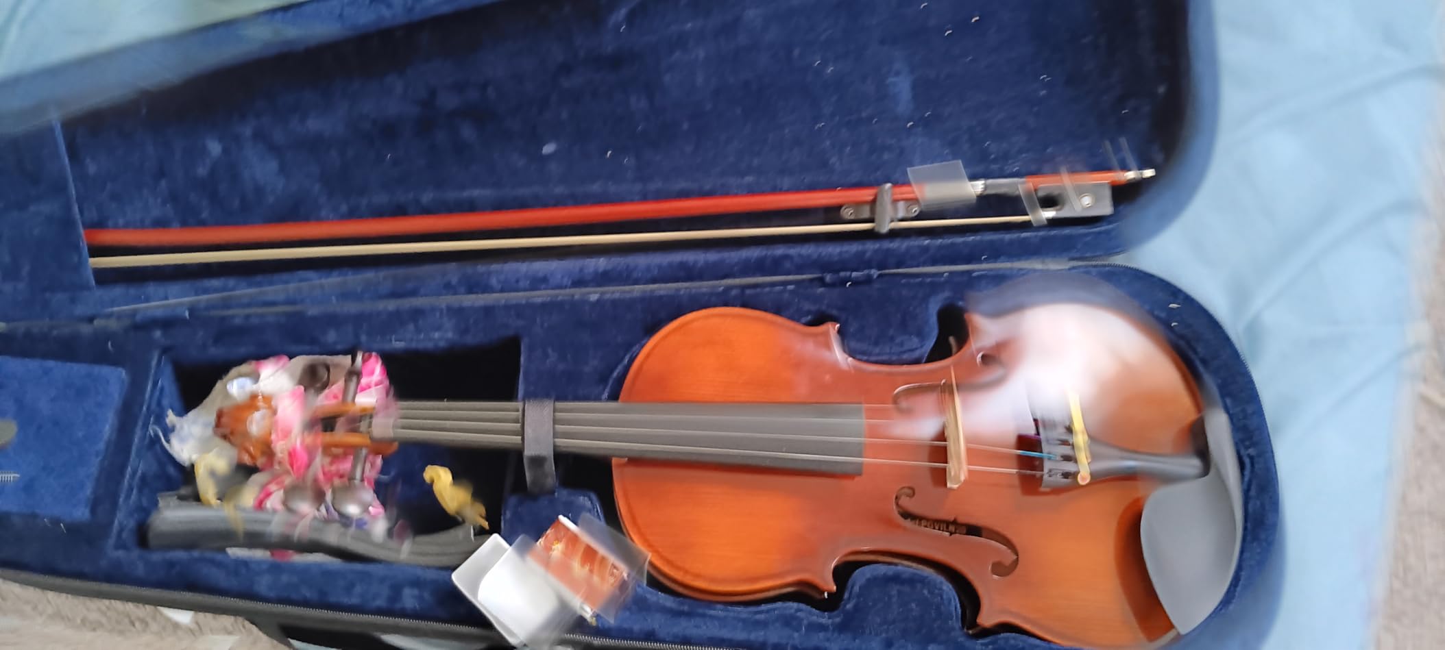 Pyle 1/2 Half Size Acoustic Violin for Beginners - Complete Violins Set with Hard Case, Bow, Extra Strings, Rosin, Full Accessories Kit - Mobile App Tuner 2 Month Free Lessons for Kids & Adults customer photo 2