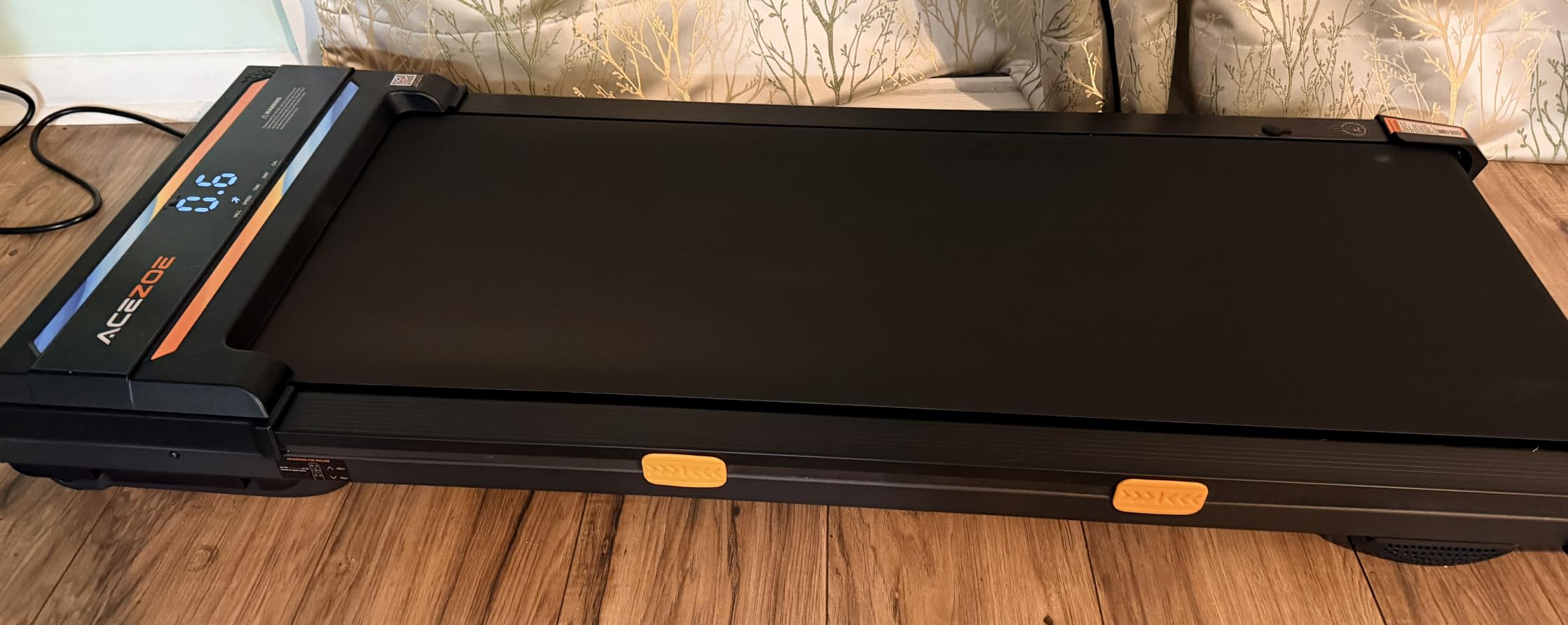 Walking Pad Treadmill with 15% Auto Incline, Under Desk Treadmill for Home Small Space, 3.0HP Quiet Brushless with 300lbs Weight Capacity, LED Display, Bluetooth Speaker, APP customer photo 1