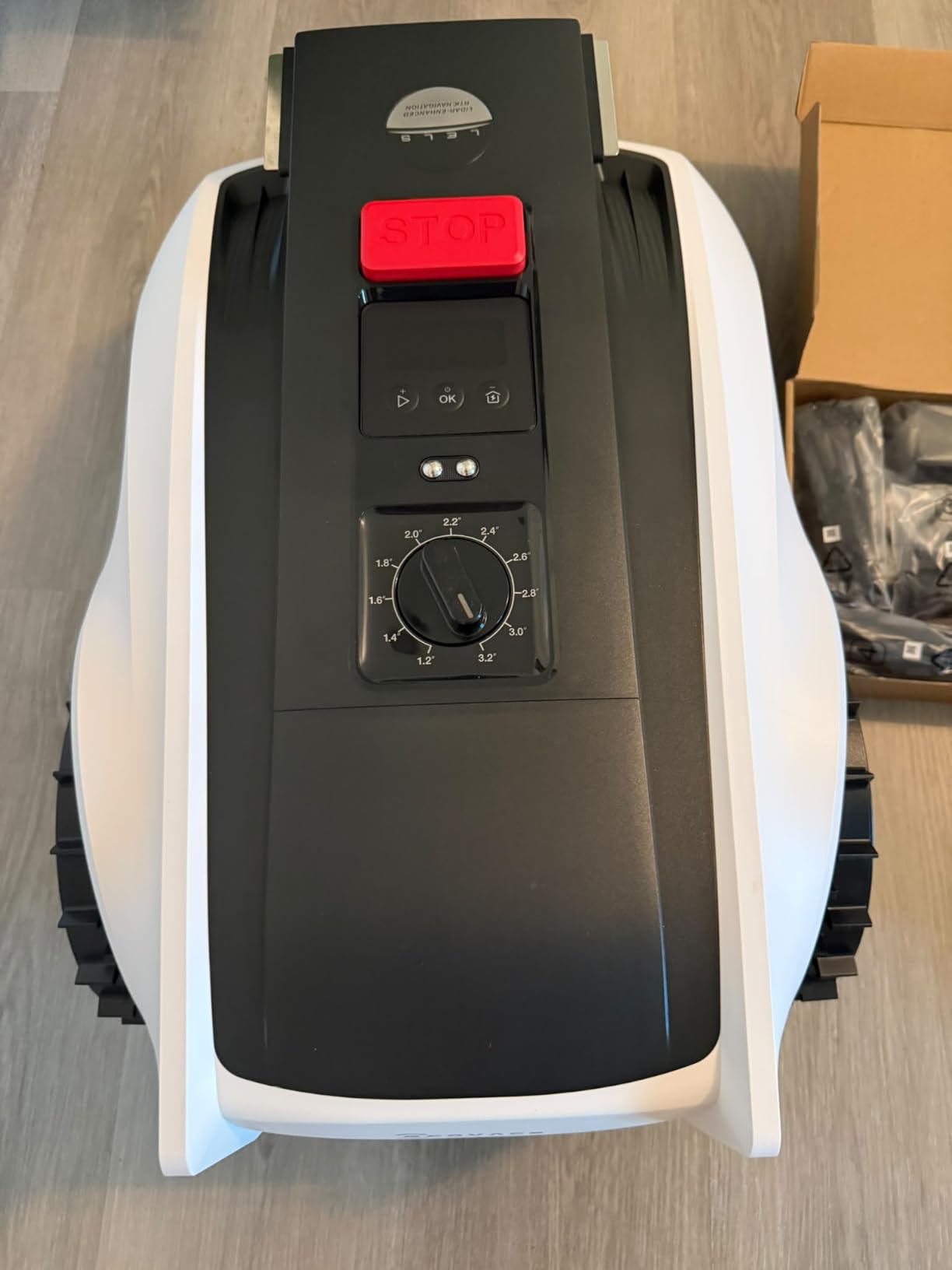 ECOVACS Goat O1000 RTK Robot Lawn Mower, Wire-Free Robotic Lawnmower for Up to 1/4 Acre, RTK + Vision Navigation, Auto Mapping, TruEdge Edge Cutting, AIVI 3D Obstacle Avoidance, APP Control customer photo 1