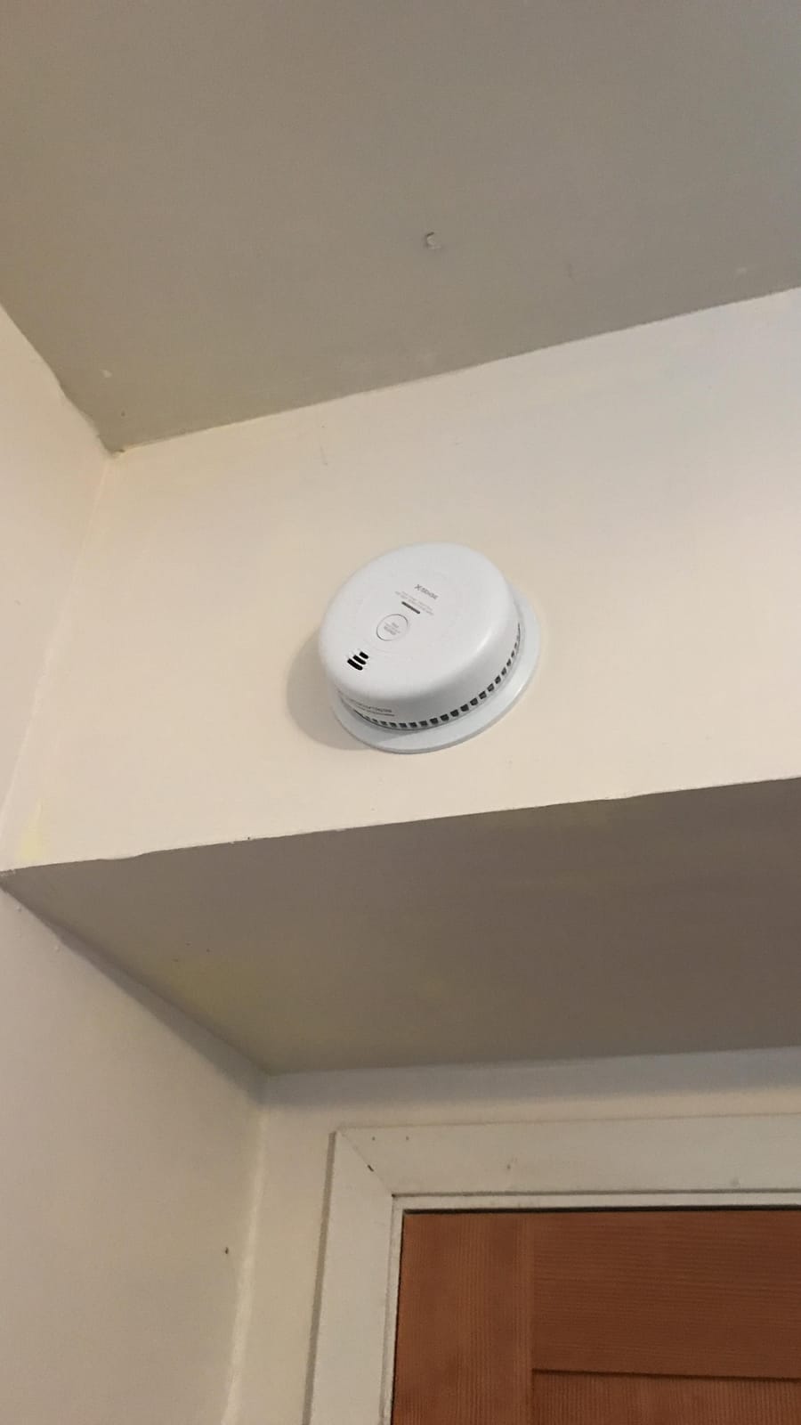 X-Sense Wi-Fi Radon Detector for Home with APP Notification, Model XR0A-iR | Deeper Trends in App, Easy to use, Zero Lab Fees, No Installation Required, Continuous Monitoring customer photo 2