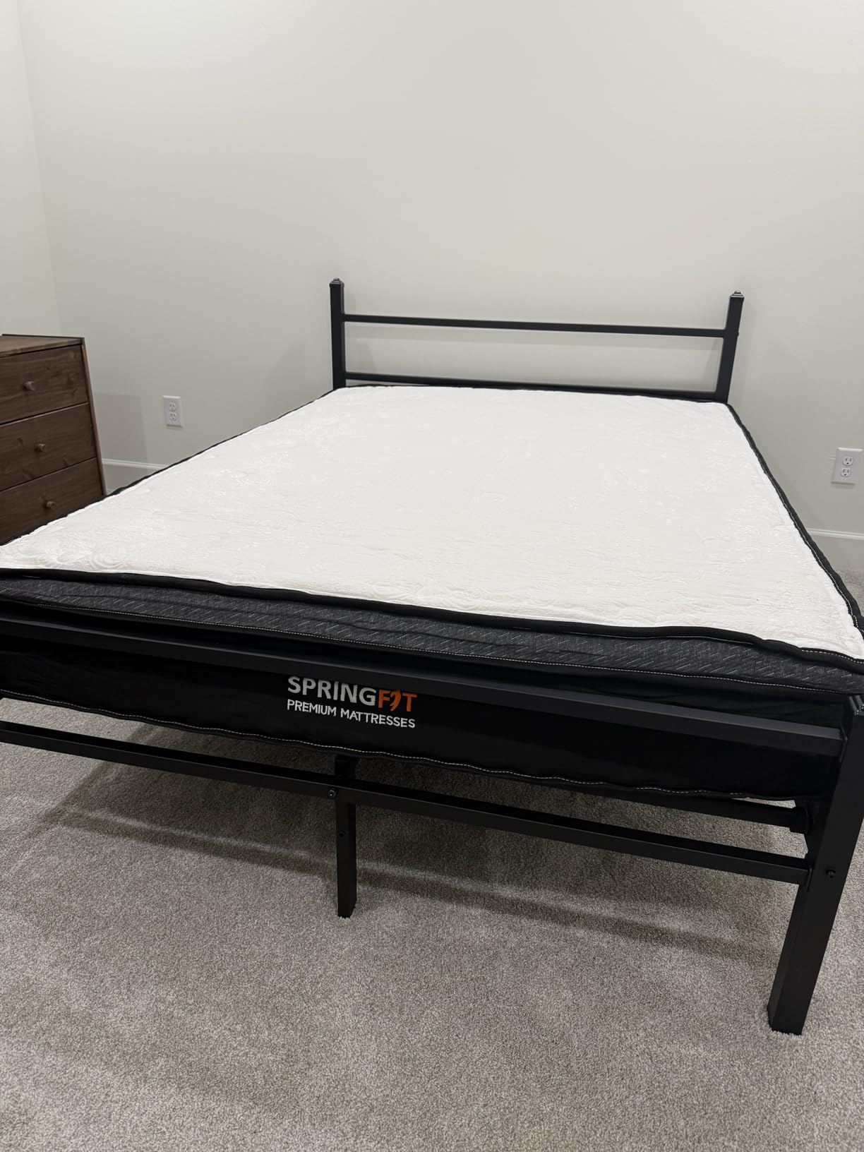 Springfit 500 lbs Supporting Heavy Duty Mattress for Big and Tall People, 10 Inch Queen Size Hybrid Mattress, Reinforced Coil System, Pressure Relief, Fiberglass-Free, CertiPUR-US Mattress in a Box customer photo 2