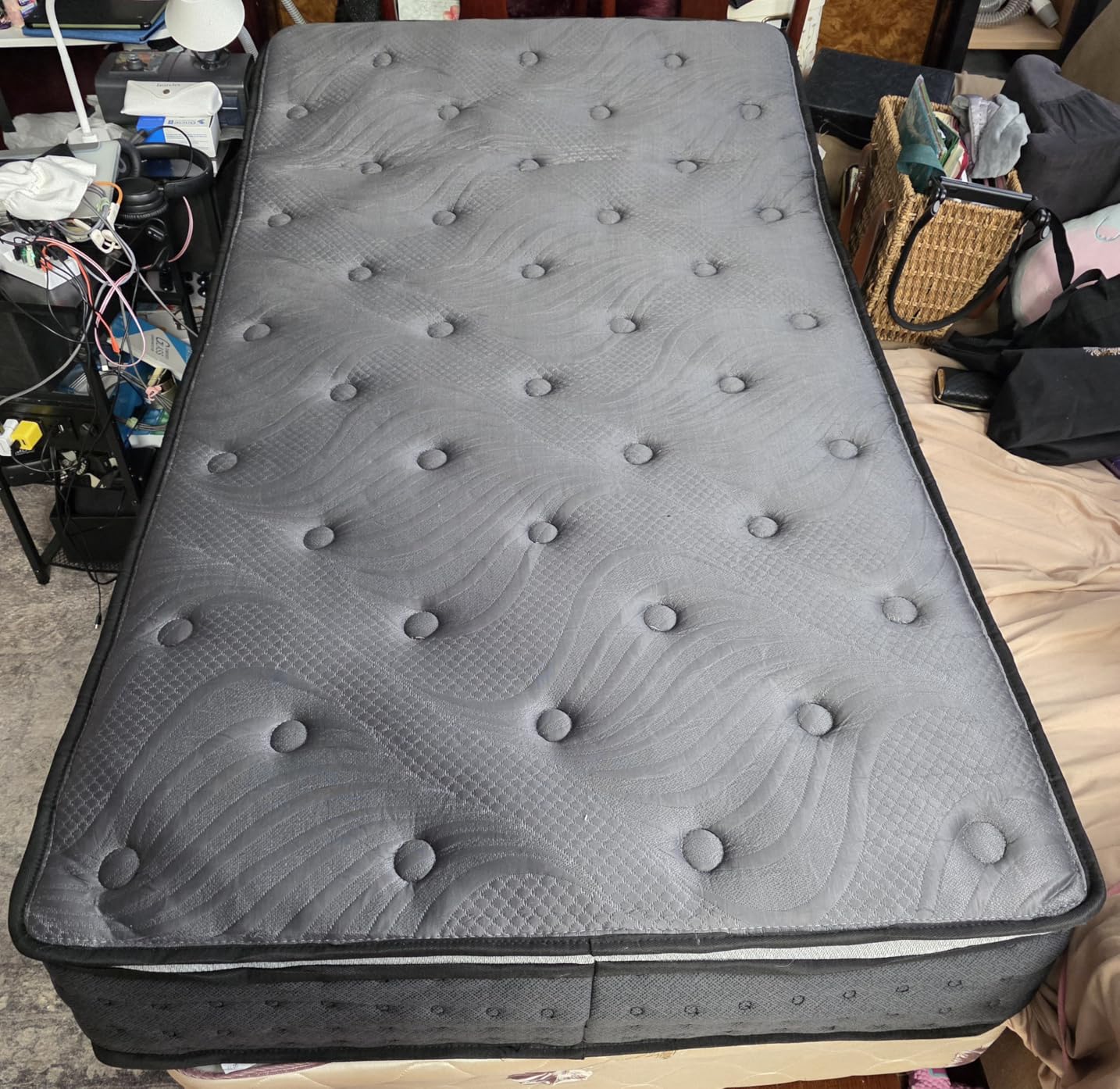 Firm Queen Mattress 14 inch, Cooling Hybrid Queen Mattress in a Box | Luxury Hotel-Collection Designed for Deep Sleep, Enhanced Back & Hip Support, Fiberglass-Free & CertiPUR-US, 365-Night Trial customer photo 2