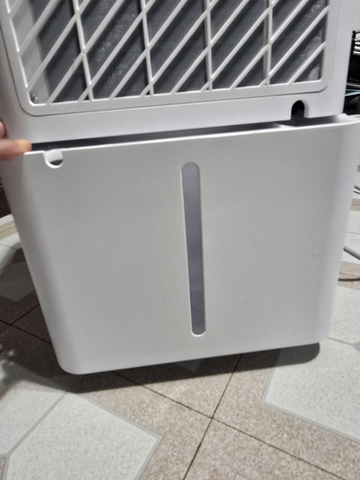 Uthfy 5000Sq.Ft Dehumidifier for Basement with Drain Hose, Large Quiet Smart Compressor Dehumidifiers for Home/Bedroom/Bathroom, Reusable Filter, Dual-Screen, Child Lock, Intelligent Humidistat, 24H Timer customer photo 2