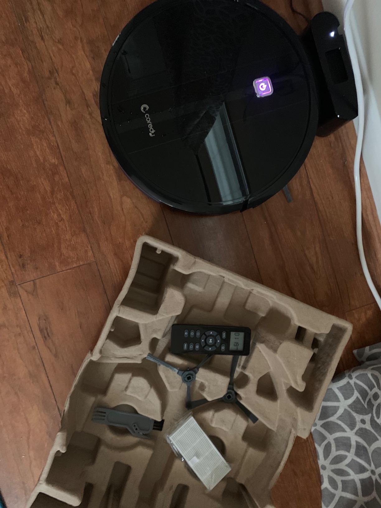 Robot Vacuum and Mop Combo, 2300Pa Strong Suction, 2-in-1 Dust Box and Water Tank, Works with Alexa/Google Assistant, Long Runtime, Schedule, Quiet, Ideal for Hard Floors, Low-Pile Carpets and Pets customer photo 1