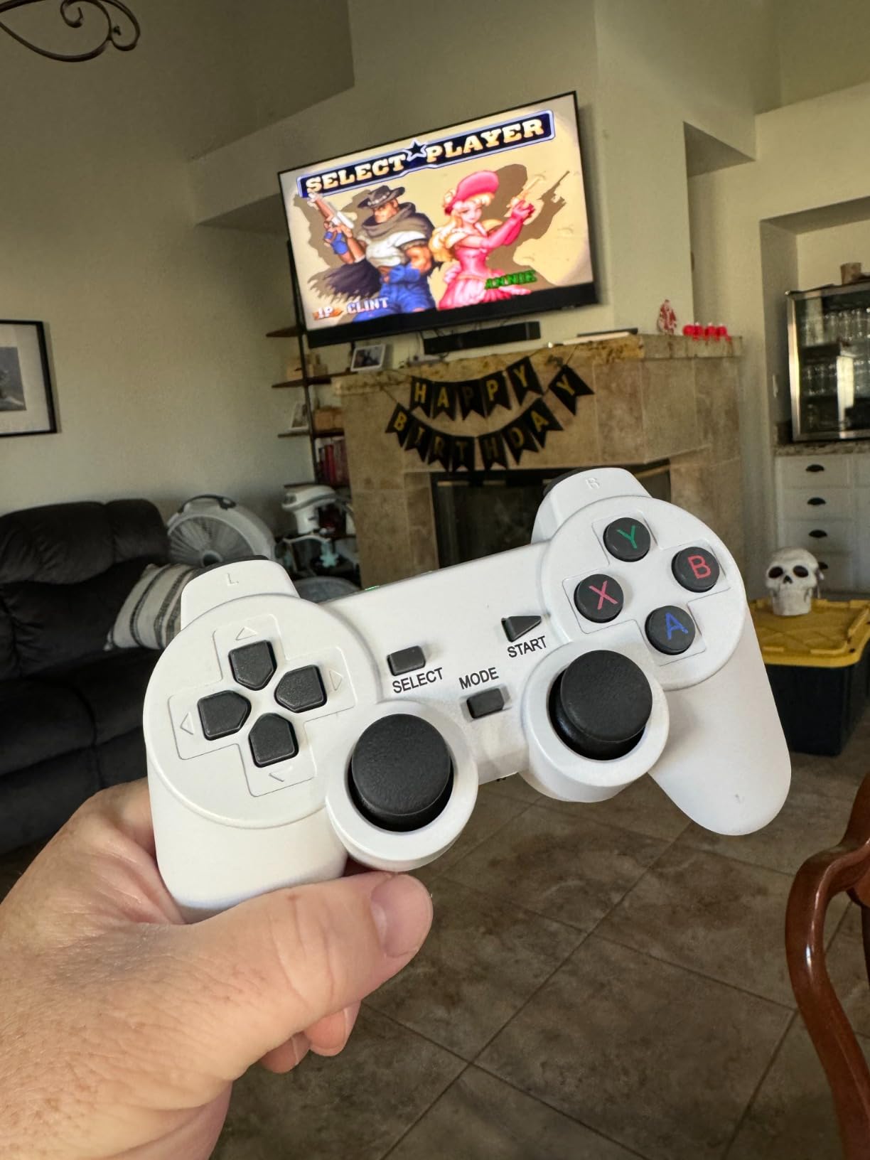 Wireless Retro Game Console, Retro Gaming Console with Built-in 9 Emulators, 25200+Games, 4K HDMI Output, Dual 2.4GHz Wireless Controller, Plug and Play Video Game Console (Black) customer photo 1