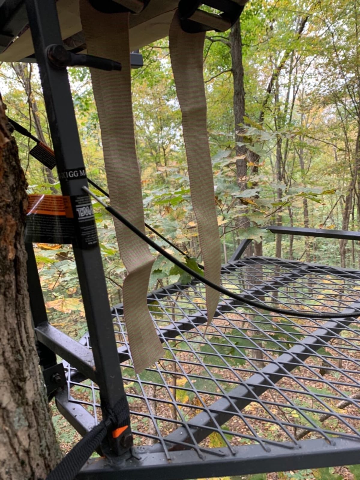 Guide Gear Deluxe Hang-On Tree Stand Chair for Hunting Cushion Seat customer photo 2