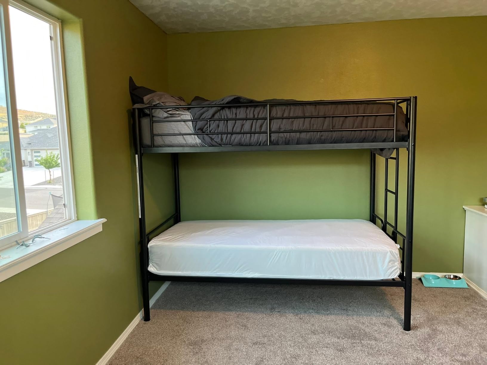 DUMOS Metal Bunk Bed Twin Over Twin with Ladder and High Guardrail, 400LBS | Heavy-Duty Sturdy Steel Slats Support for Kids Teens Adults / Dorm, Under-Bed Storage Space, Noise Free, White customer photo 2