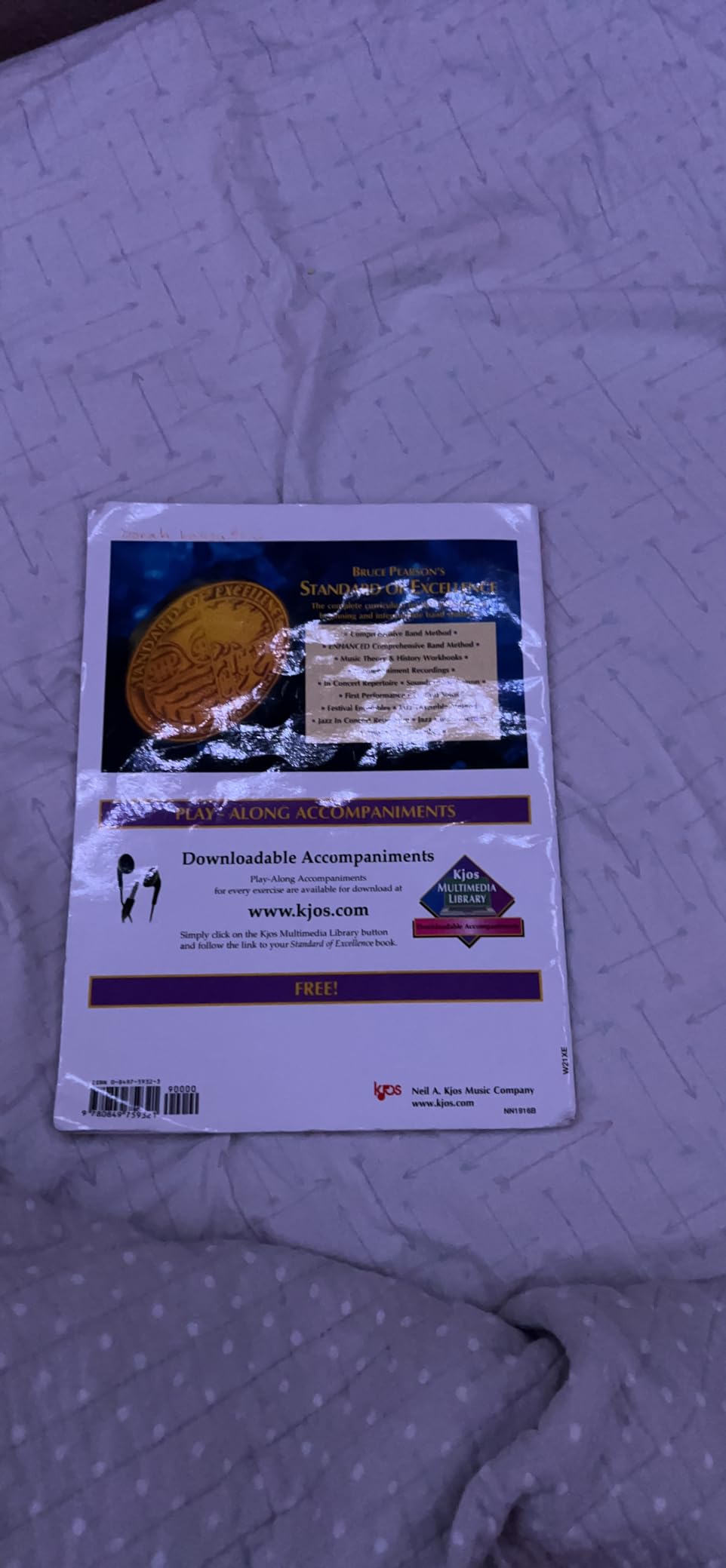 W21XE - Standard of Excellence Book 1 - Alto Saxophone customer photo 2