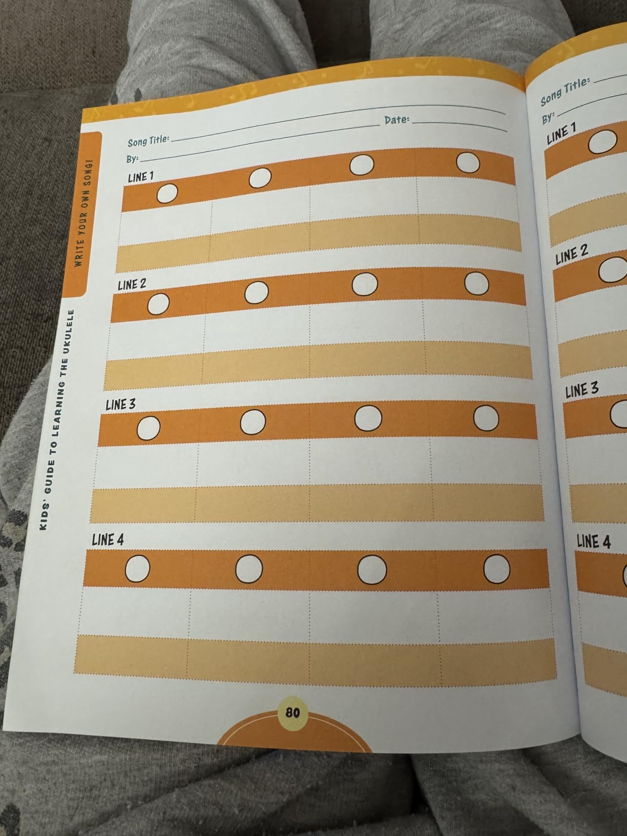Kids' Guide to Learning the Ukulele: 24 Songs to Learn and Play (Happy Fox Books) Introduction to the Uke for Children, with Basic Instructions, Tuning, Chords, Games, Activities, Fun Facts, and More customer photo 2