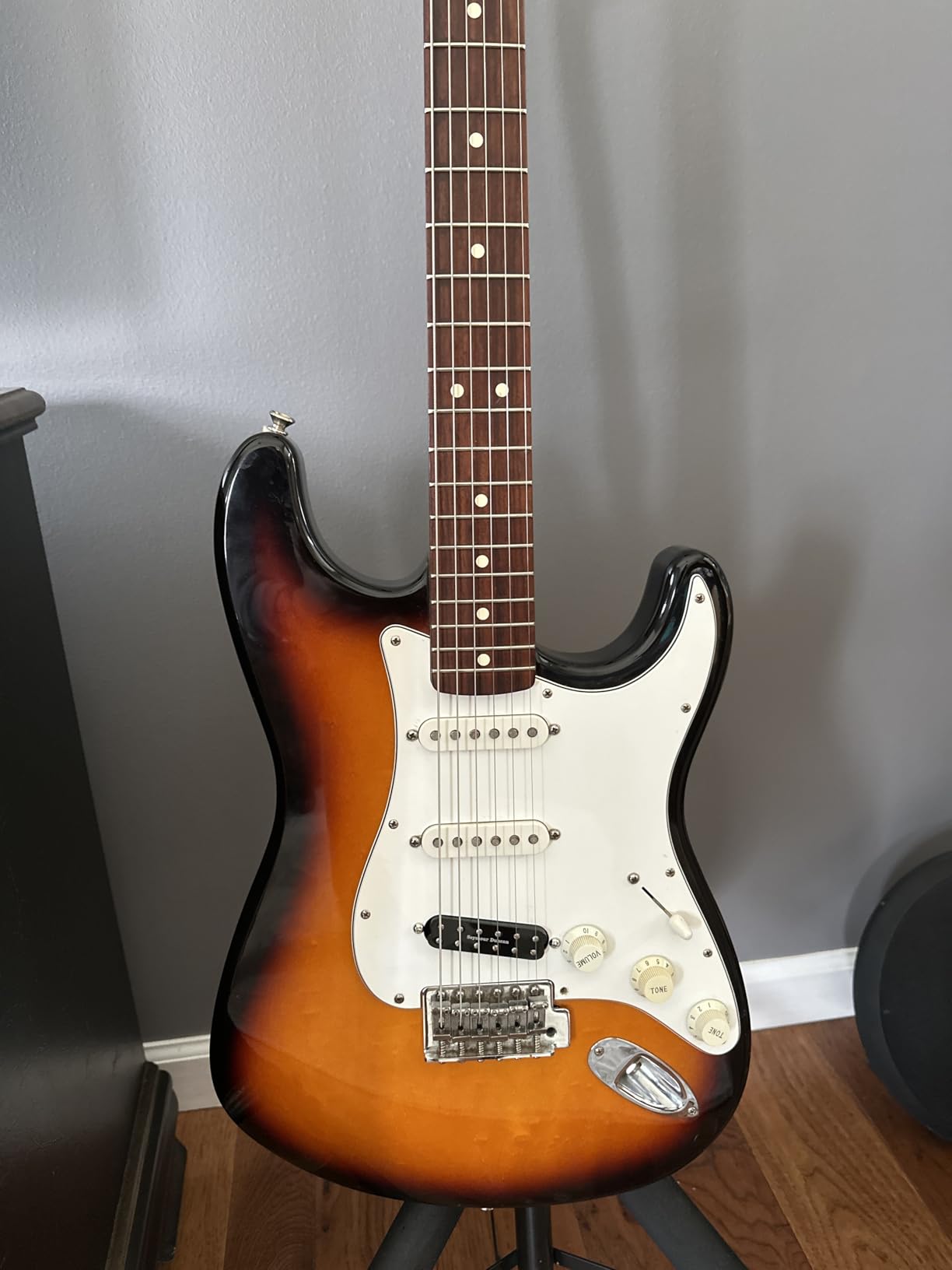 Seymour Duncan Jb Jr. Strat - Bridge - White customer photo 1