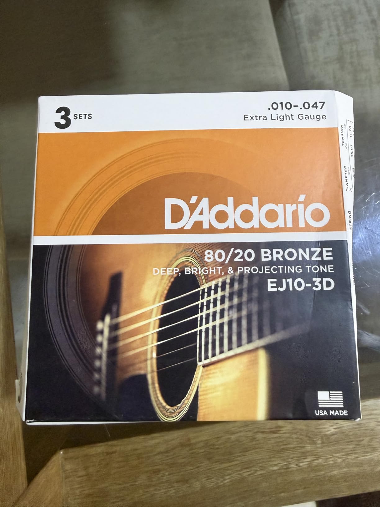 D'Addario EJ10 80/20 Bronze Acoustic Guitar Strings, Extra Light 10-47 customer photo 1