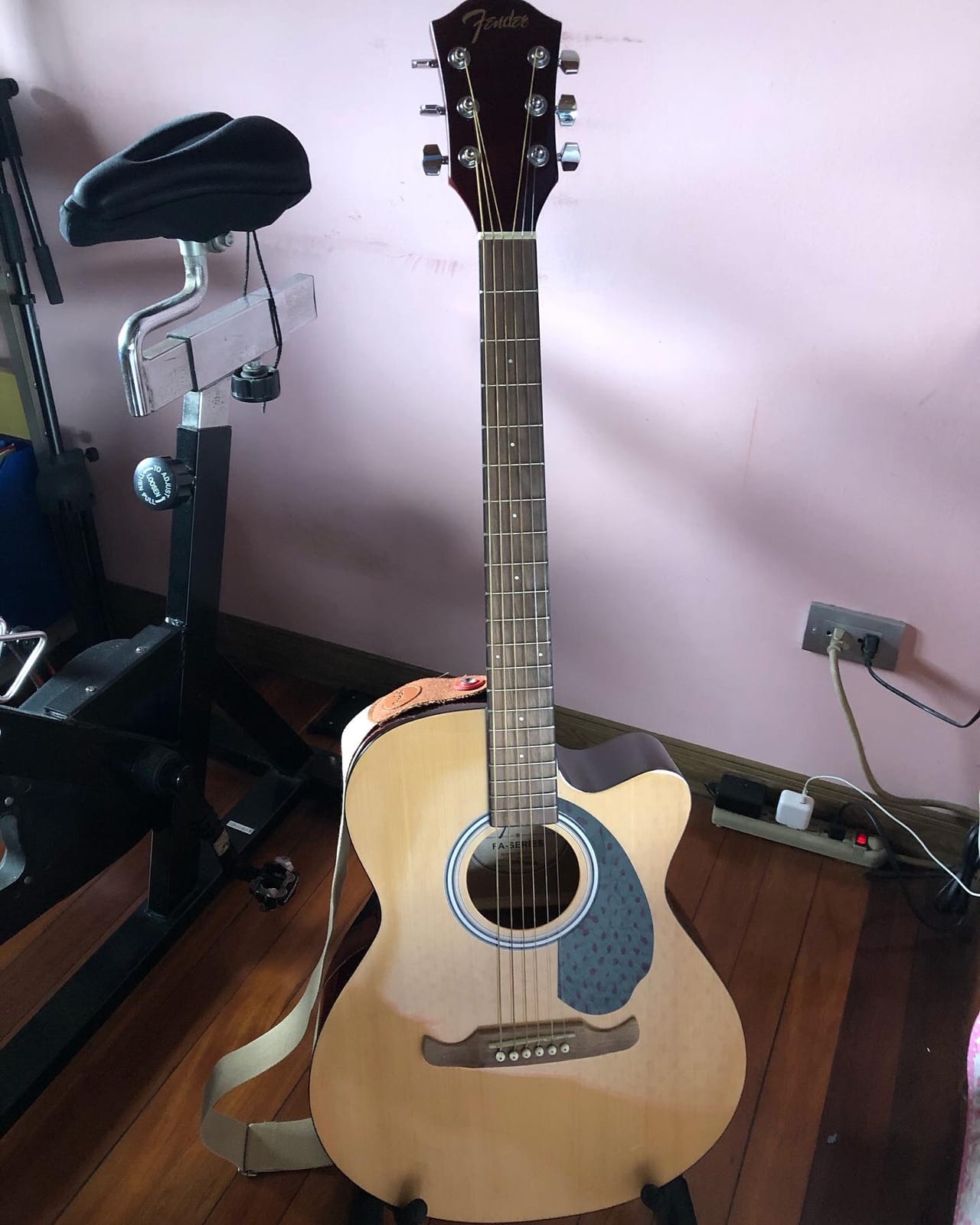 D'Addario EJ10 80/20 Bronze Acoustic Guitar Strings, Extra Light 10-47 customer photo 2
