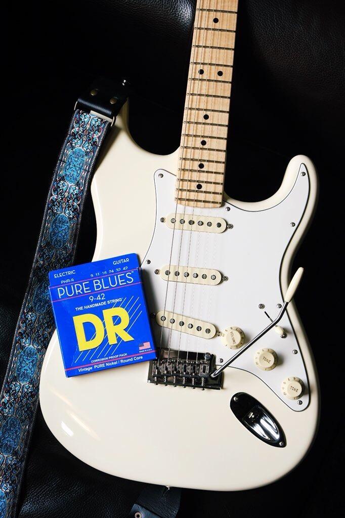 DR Strings PURE BLUES Pure Nickel Electric Guitar Strings (9-42) customer photo 2