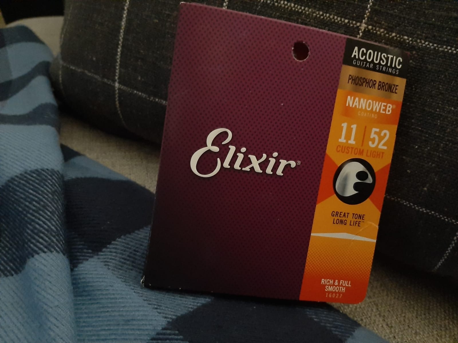 Elixir Strings, Acoustic Guitar Strings, Phosphor Bronze with NANOWEB Technology, Longest-Lasting Rich and Full Tone For Life with Comfortable Feel, 6 String Set, Custom Light 11-52 customer photo 1