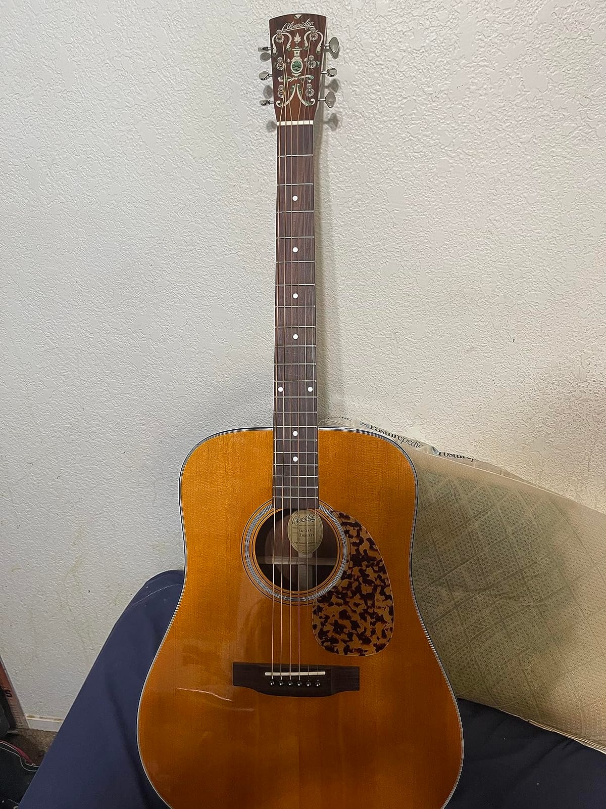 Blueridge BR-140 Historic Series Dreadnought Acoustic Guitar – Solid Sitka Spruce Top, Mahogany Back & Sides, East Indian Rosewood Fingerboard, 14:1 Nickel-Plated Tuners customer photo 2