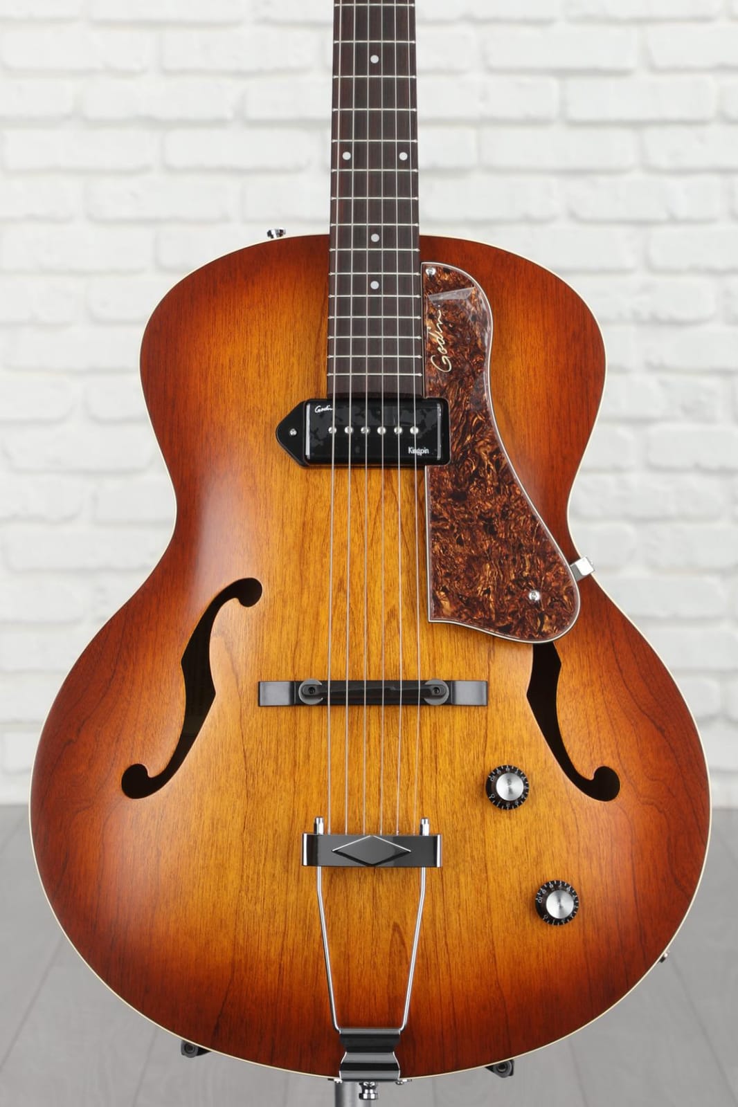 Godin 5th Avenue- P90 Kingpin Arch Top Acoustic 5th Avenue Kingpin P90 customer photo 1