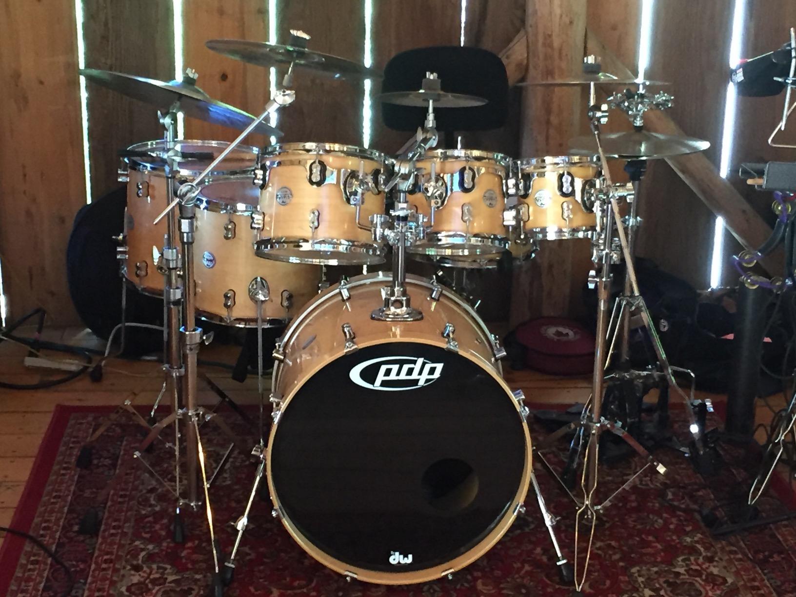 PDP By DW 7-Piece Concept Maple Shell Pack with Chrome Hardware Silver to Black Fade customer photo 2