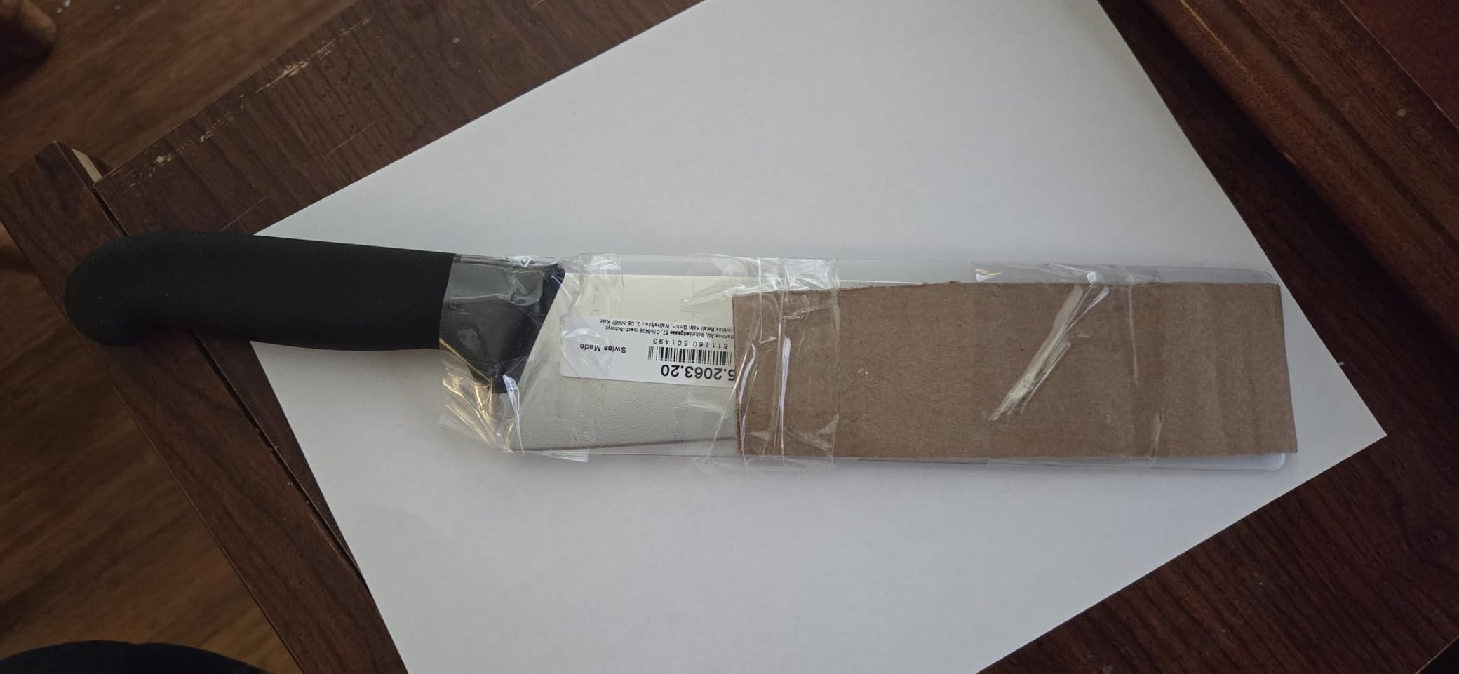 Victorinox Fibrox Pro 8 Inch Chef’s Knife, Dishwasher Safe, Black customer photo 1