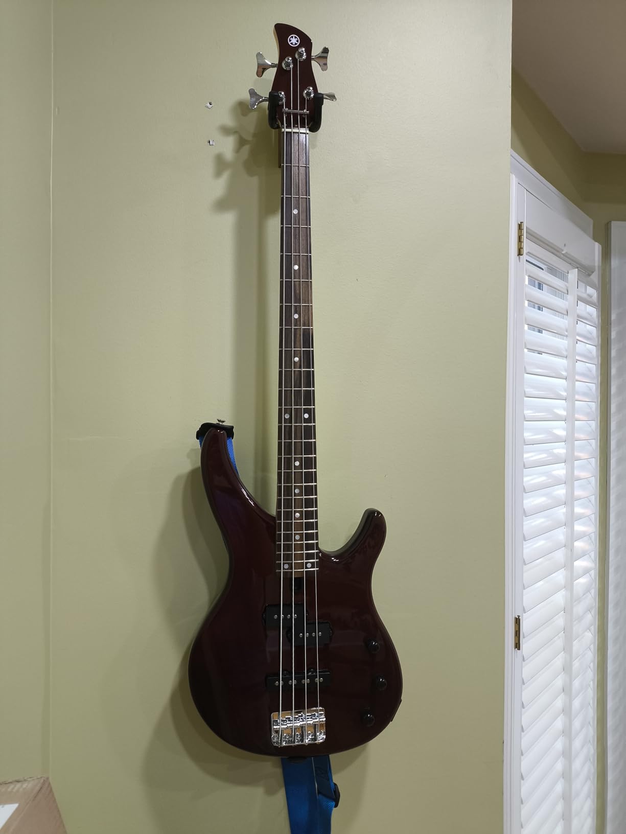 Yamaha TRBX174 Old Violin Sunburst Agathis Body, 4-String Electric Bass Guitar customer photo 1