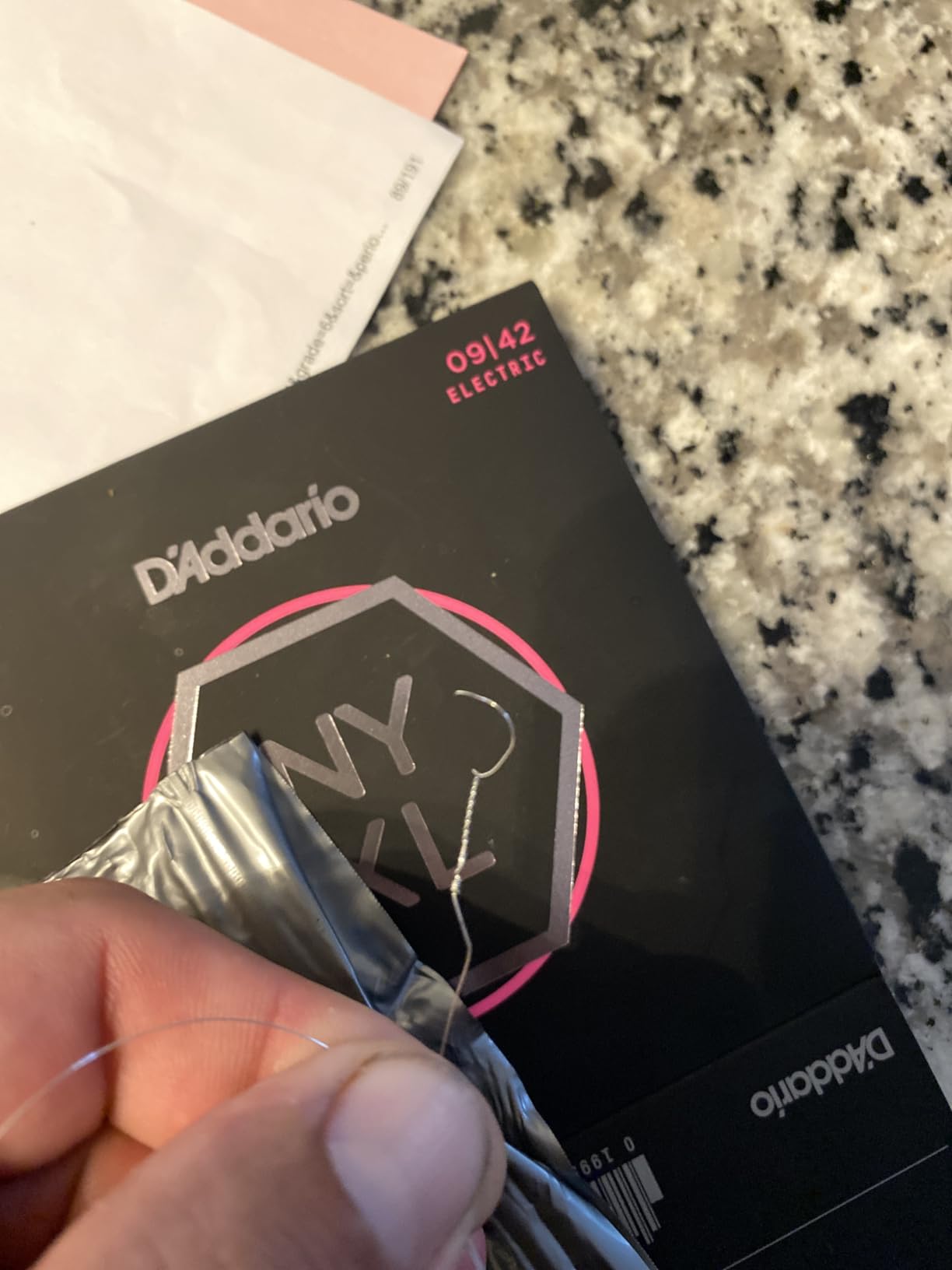D'Addario NYXL0942 Electric Guitar Strings, Super Light 09-42 customer photo 1