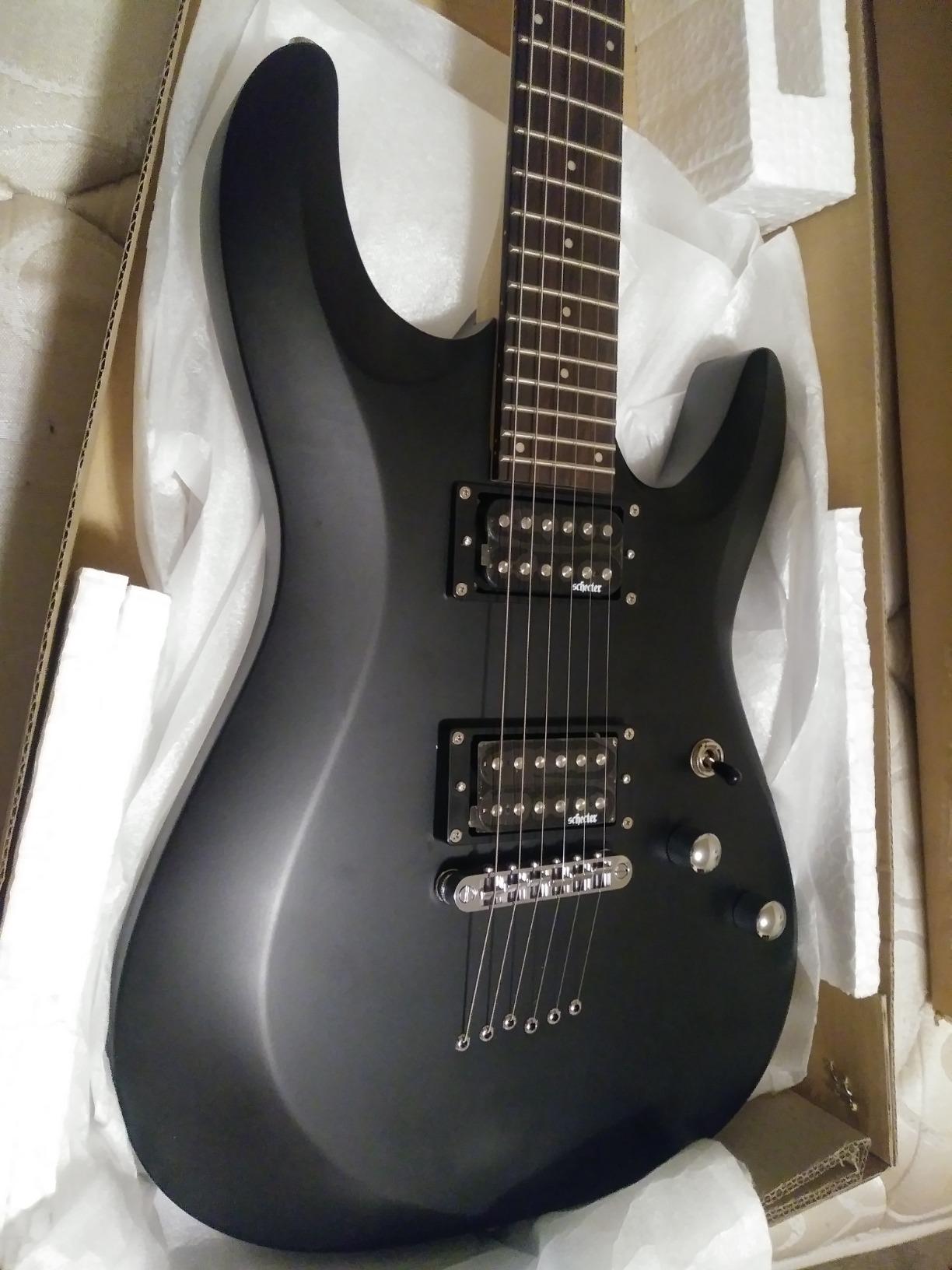 Schecter 430 C-6 Deluxe Solid-Body Electric Guitar, Satin Black customer photo 1